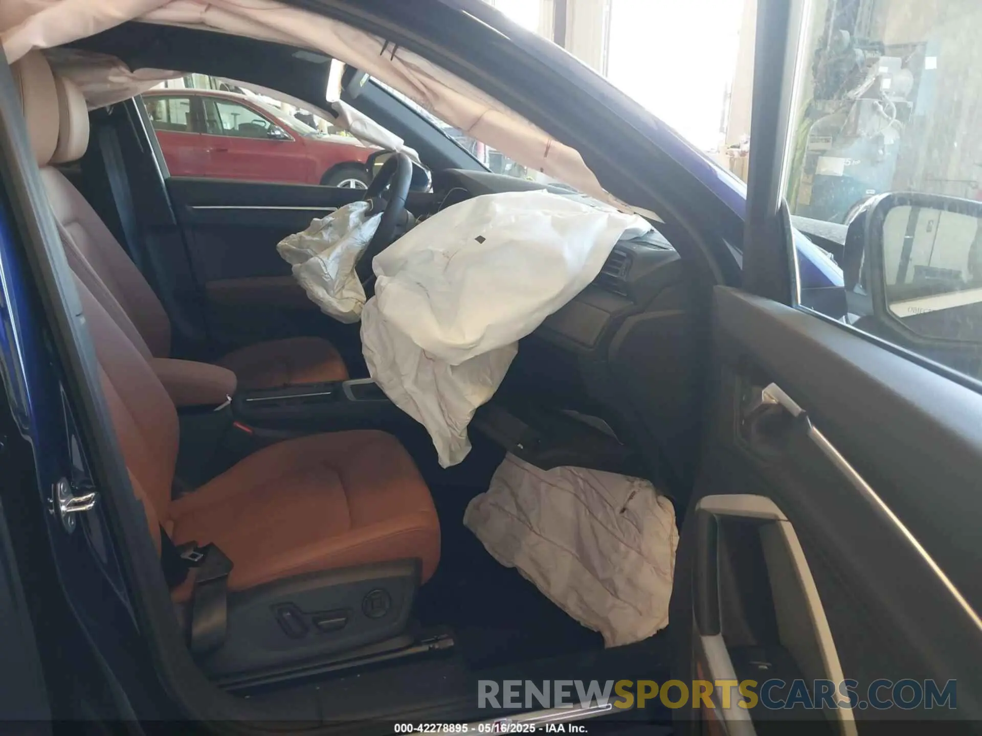 5 Photograph of a damaged car WA1DECF36R1147575 AUDI Q3 2024