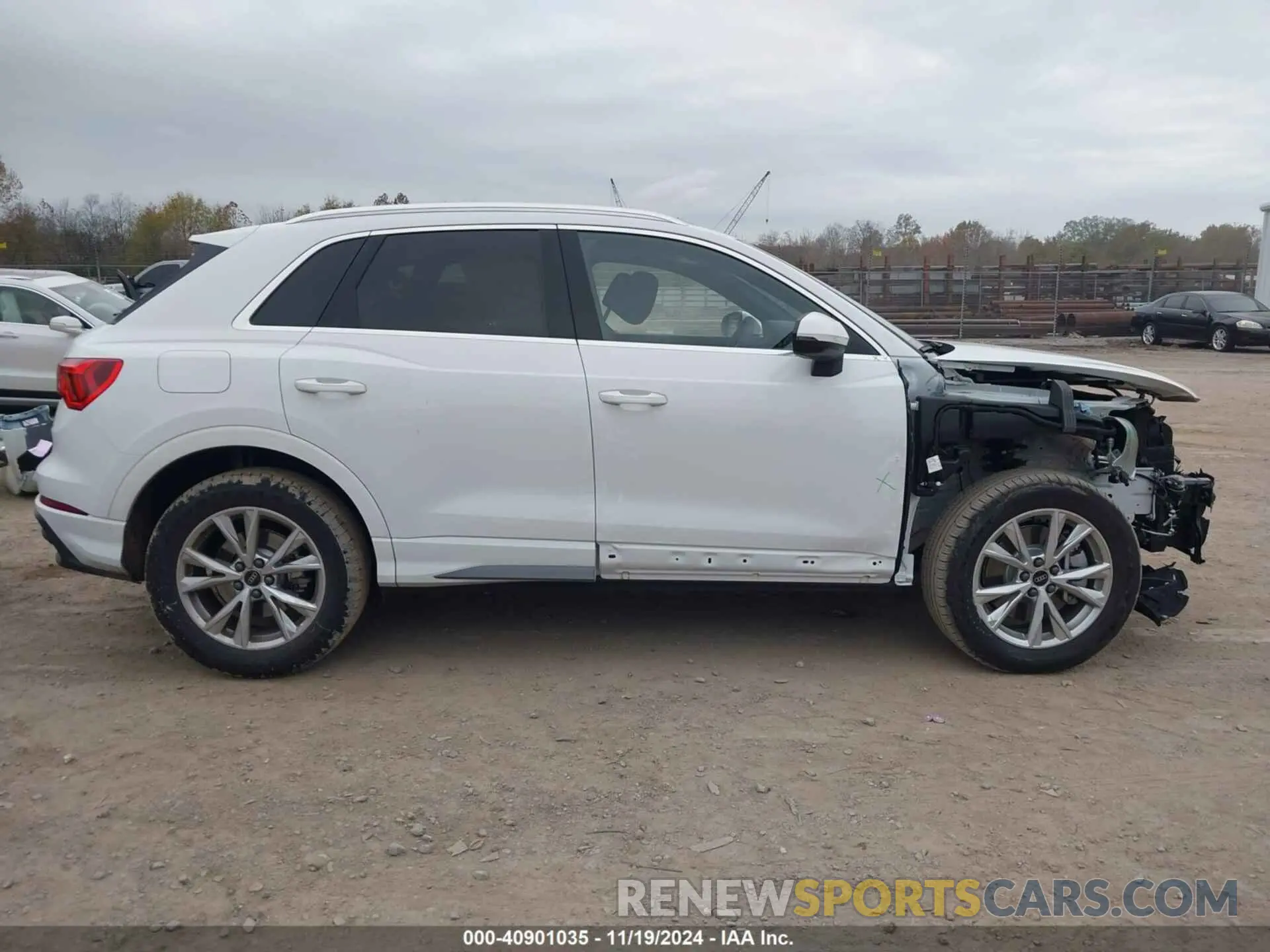 13 Photograph of a damaged car WA1DECF36R1185601 AUDI Q3 2024