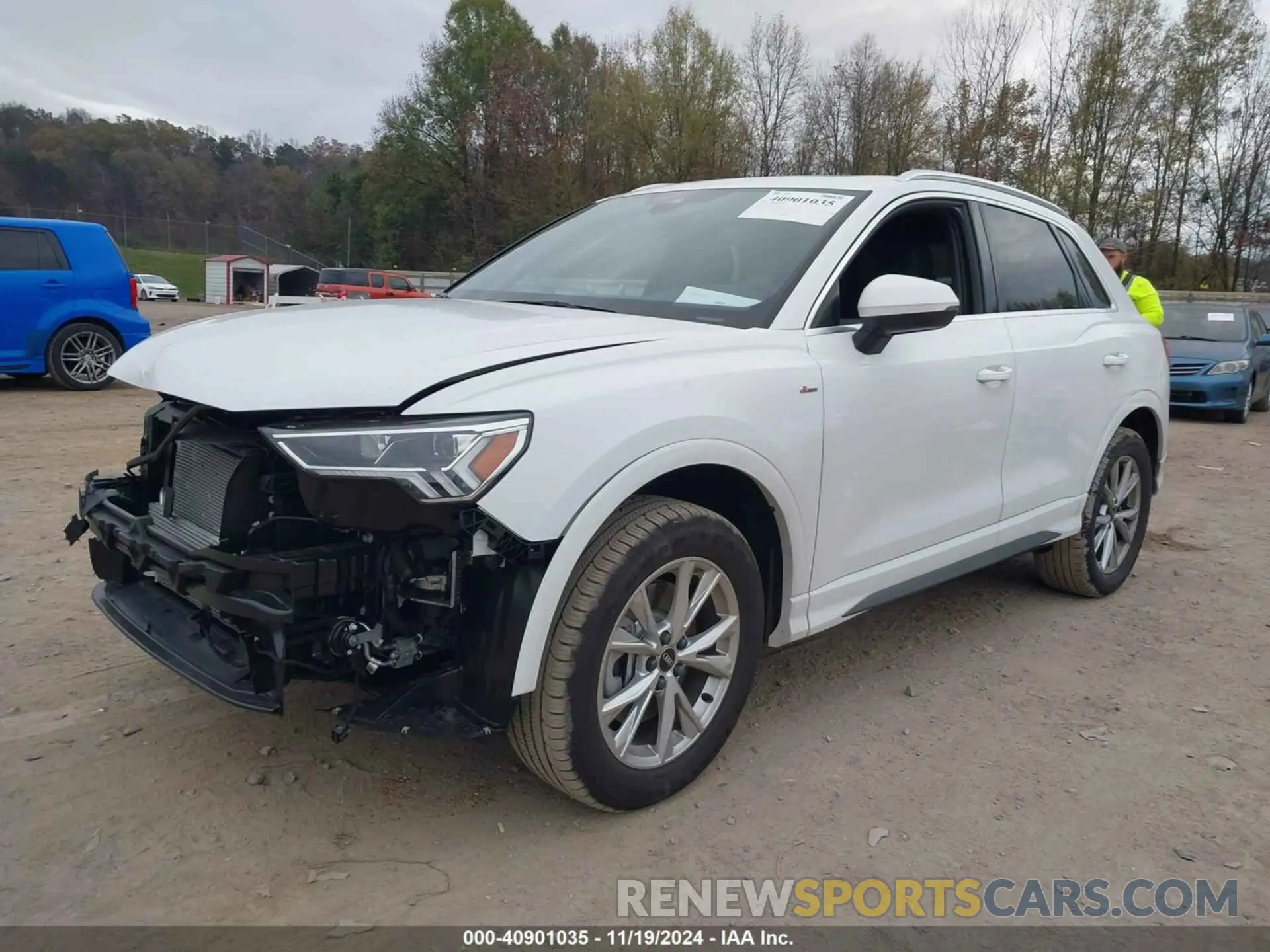 2 Photograph of a damaged car WA1DECF36R1185601 AUDI Q3 2024