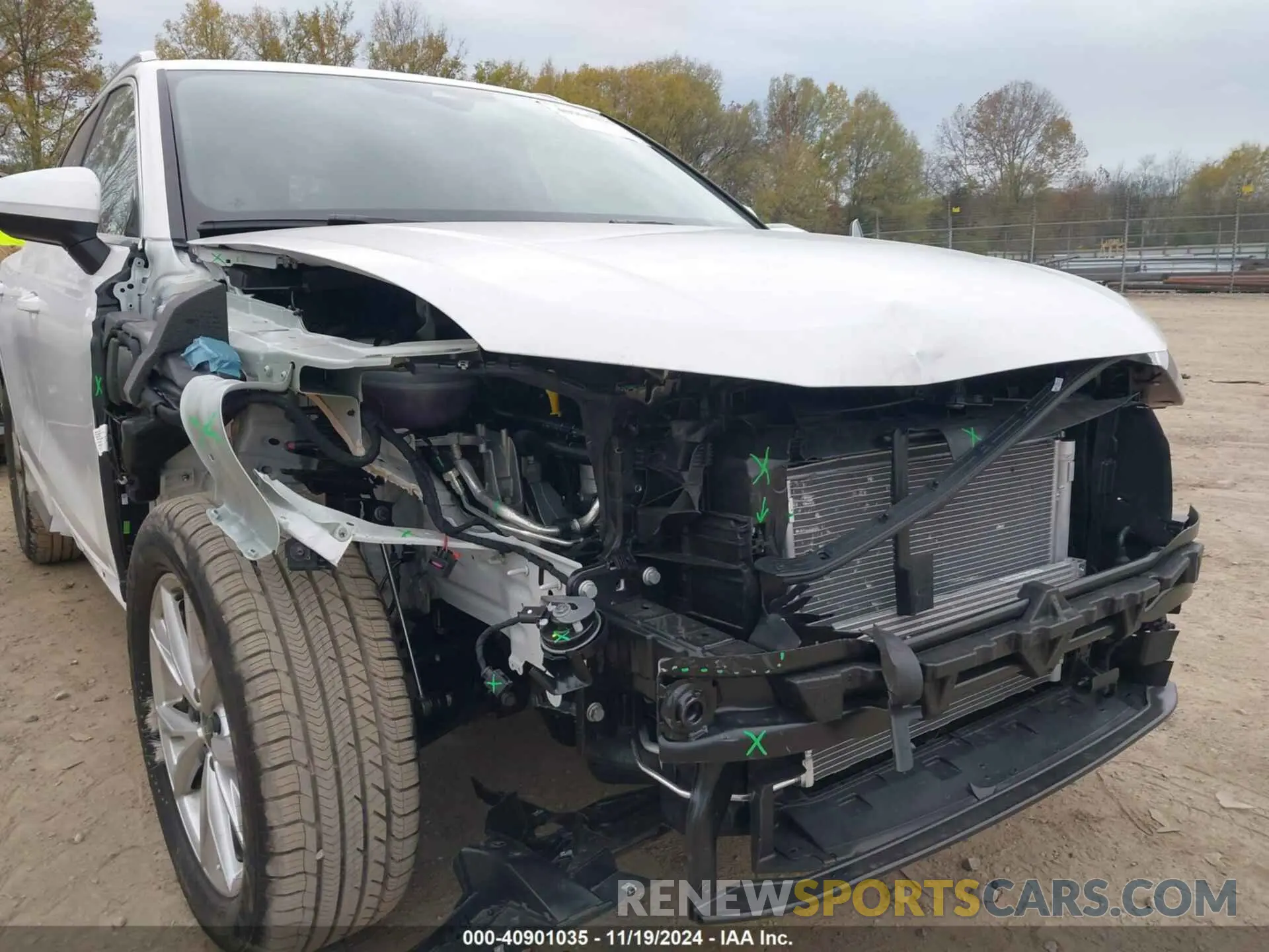 6 Photograph of a damaged car WA1DECF36R1185601 AUDI Q3 2024
