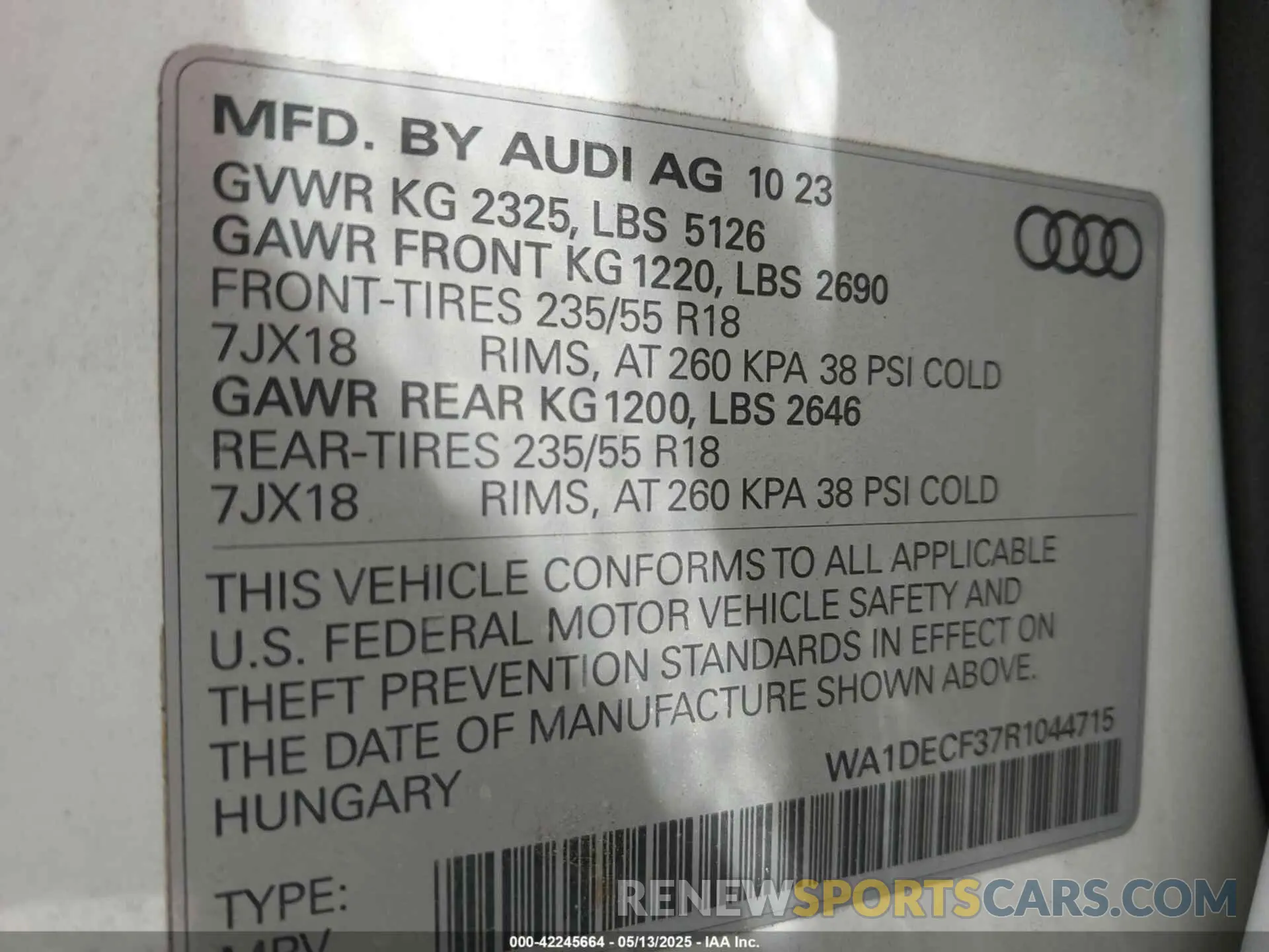 9 Фотография поврежденного автомобиля WA1DECF37R1044715 AUDI Q3 2024