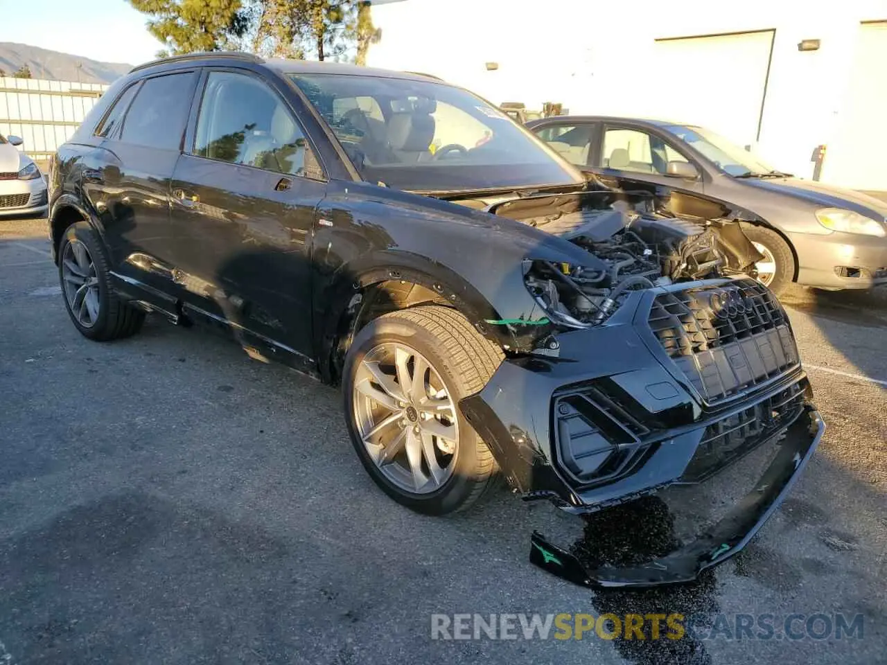 4 Фотография поврежденного автомобиля WA1DECF37R1082171 AUDI Q3 2024