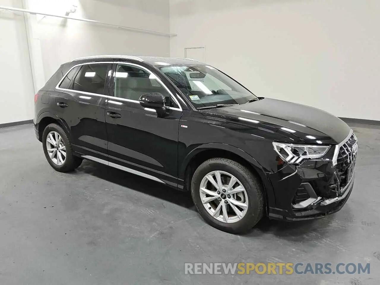 4 Фотография поврежденного автомобиля WA1DECF38R1034761 AUDI Q3 2024