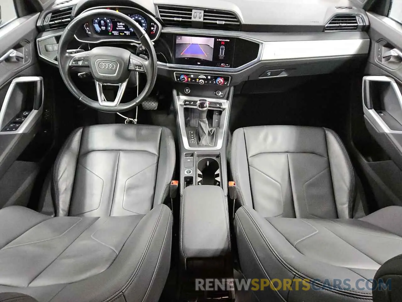 8 Фотография поврежденного автомобиля WA1DECF38R1034761 AUDI Q3 2024