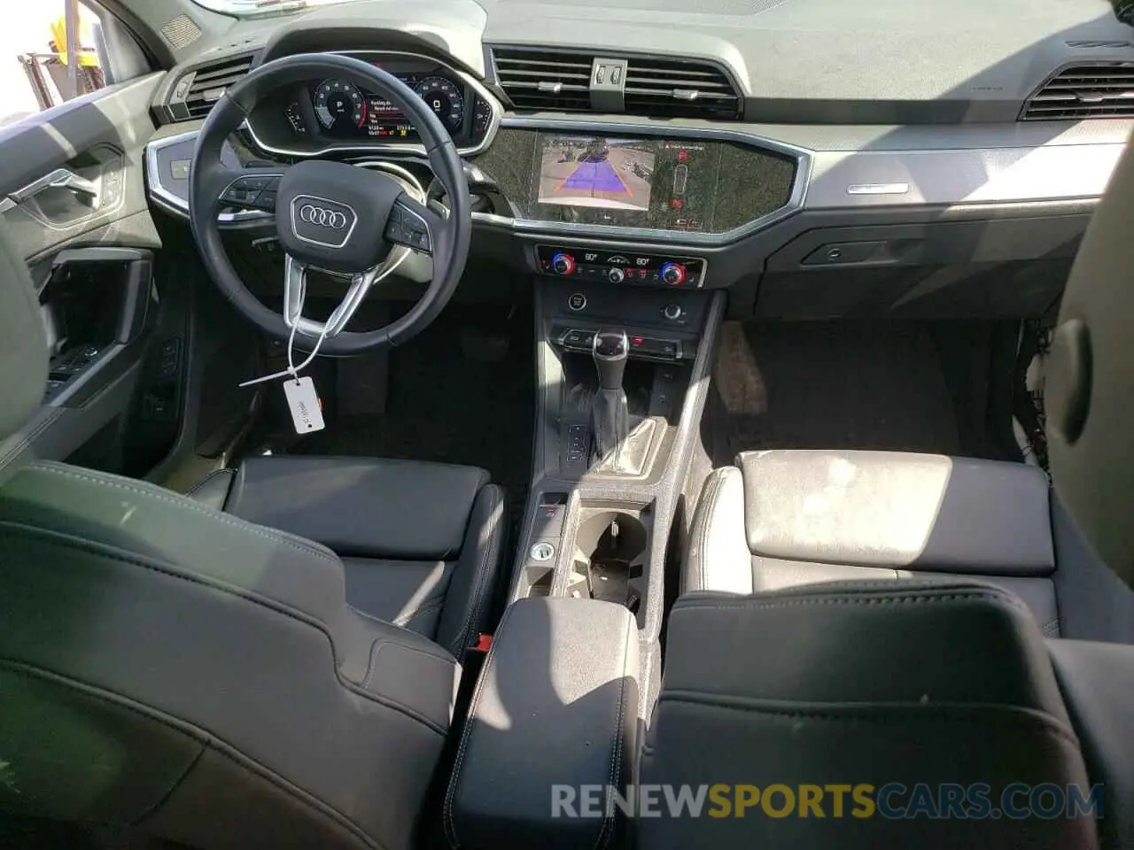 8 Photograph of a damaged car WA1DECF39R1050029 AUDI Q3 2024