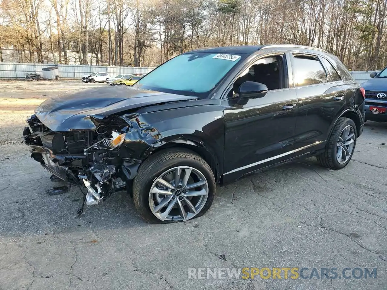 1 Фотография поврежденного автомобиля WA1EECF30R1112003 AUDI Q3 2024