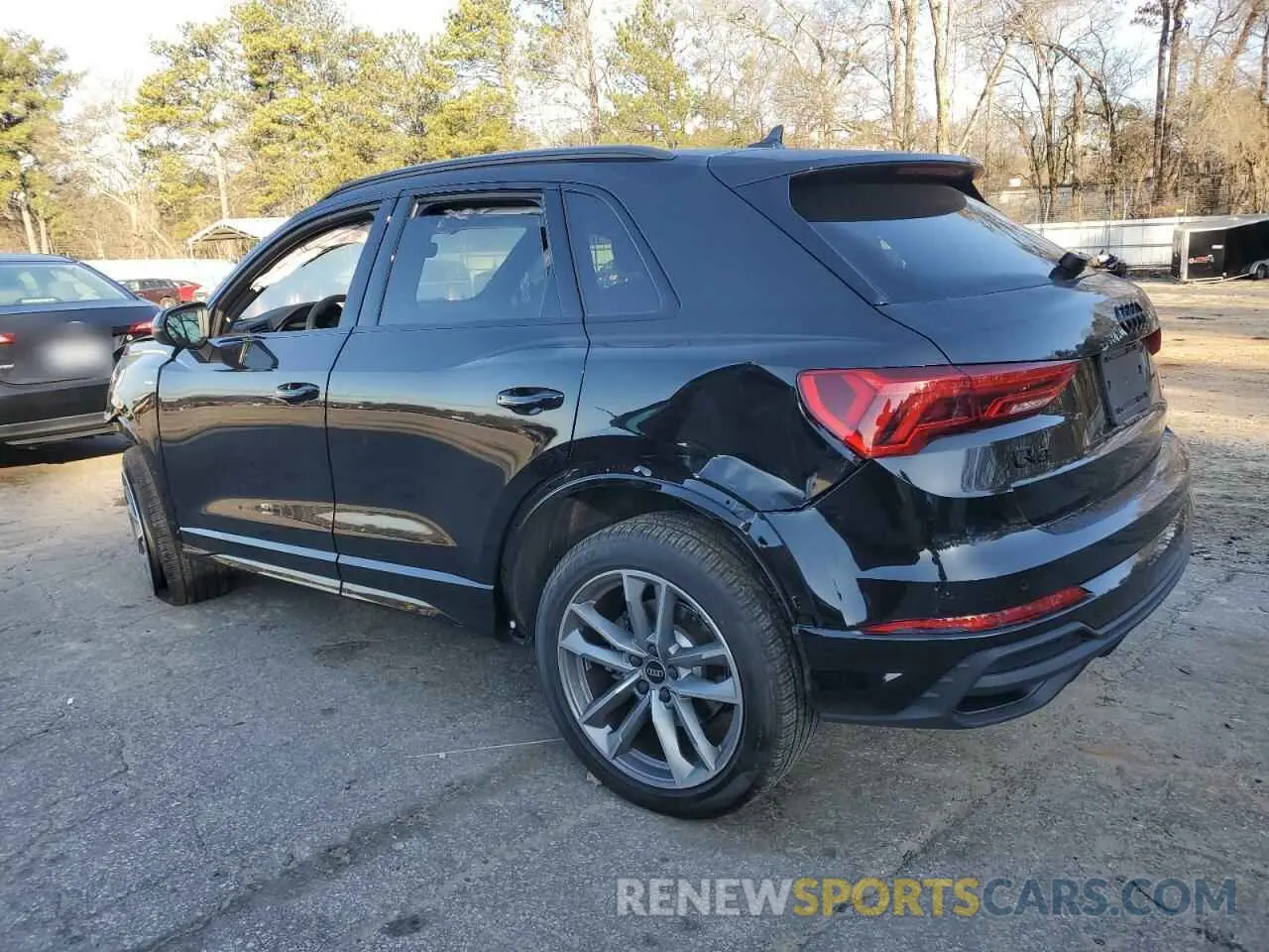 2 Фотография поврежденного автомобиля WA1EECF30R1112003 AUDI Q3 2024