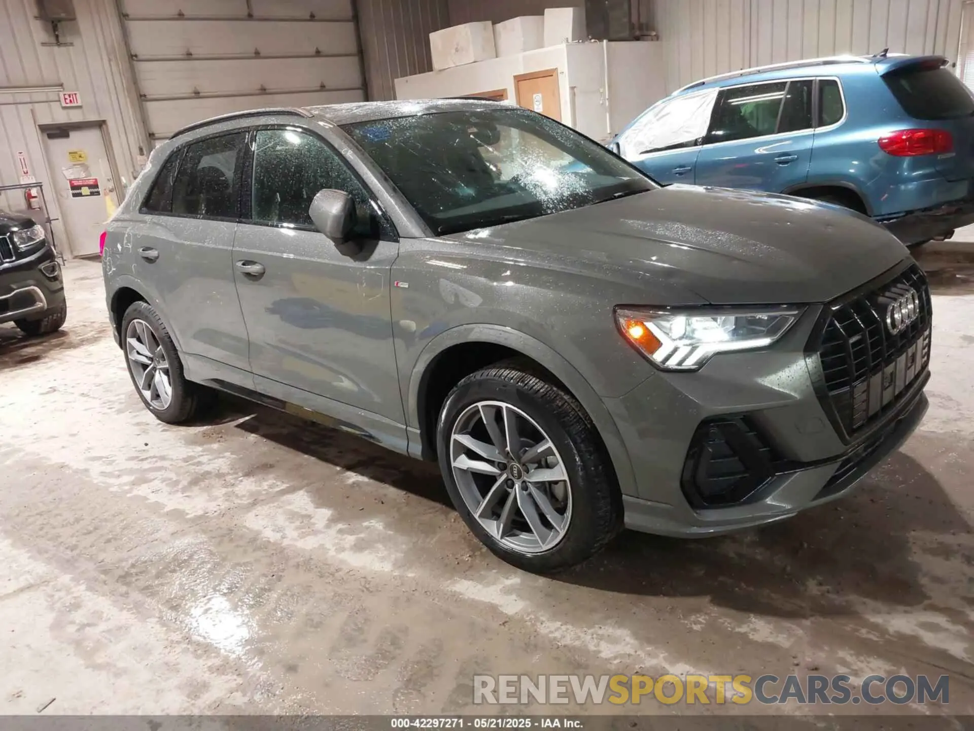 1 Фотография поврежденного автомобиля WA1EECF30R1156373 AUDI Q3 2024