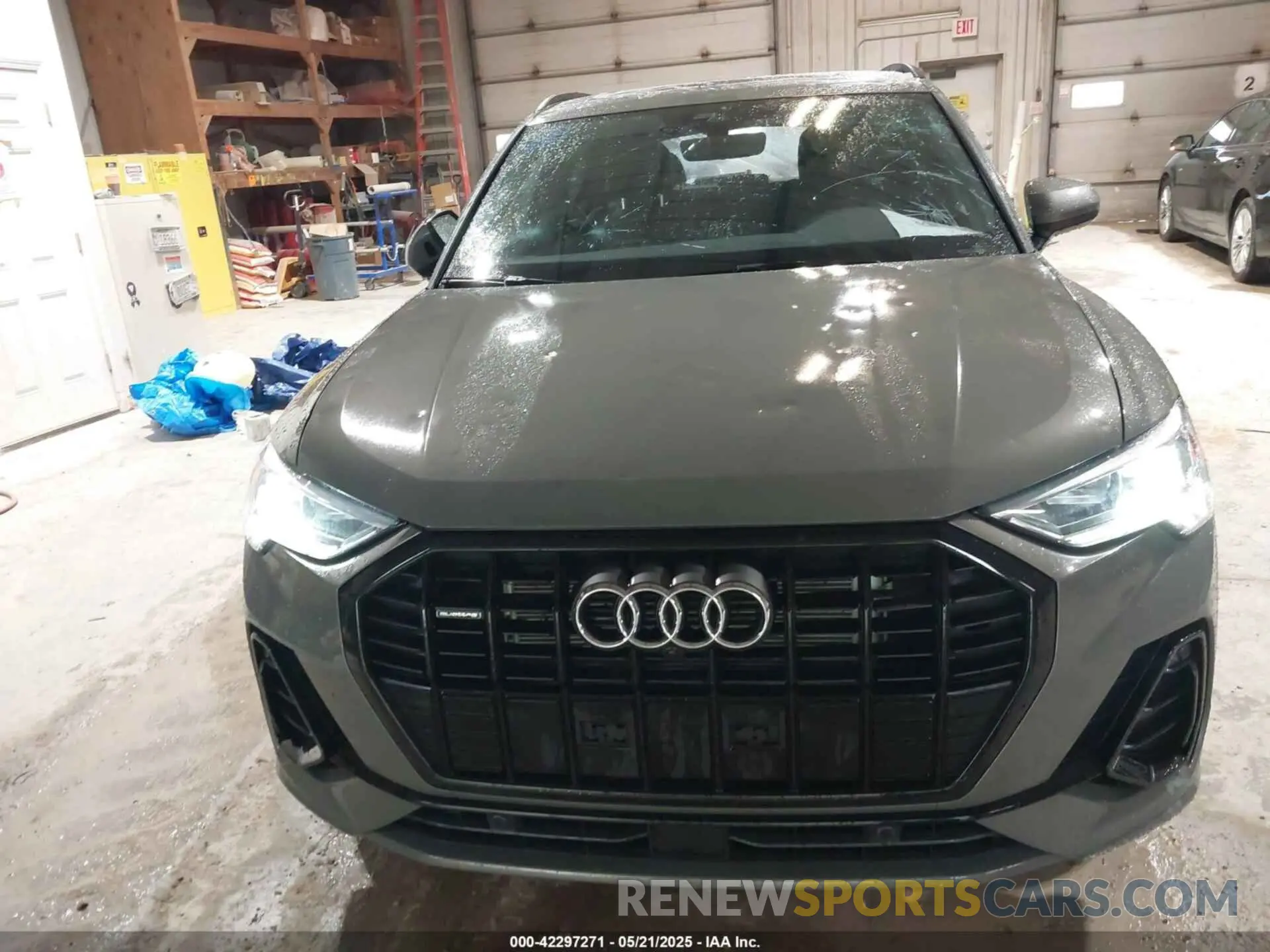 12 Фотография поврежденного автомобиля WA1EECF30R1156373 AUDI Q3 2024