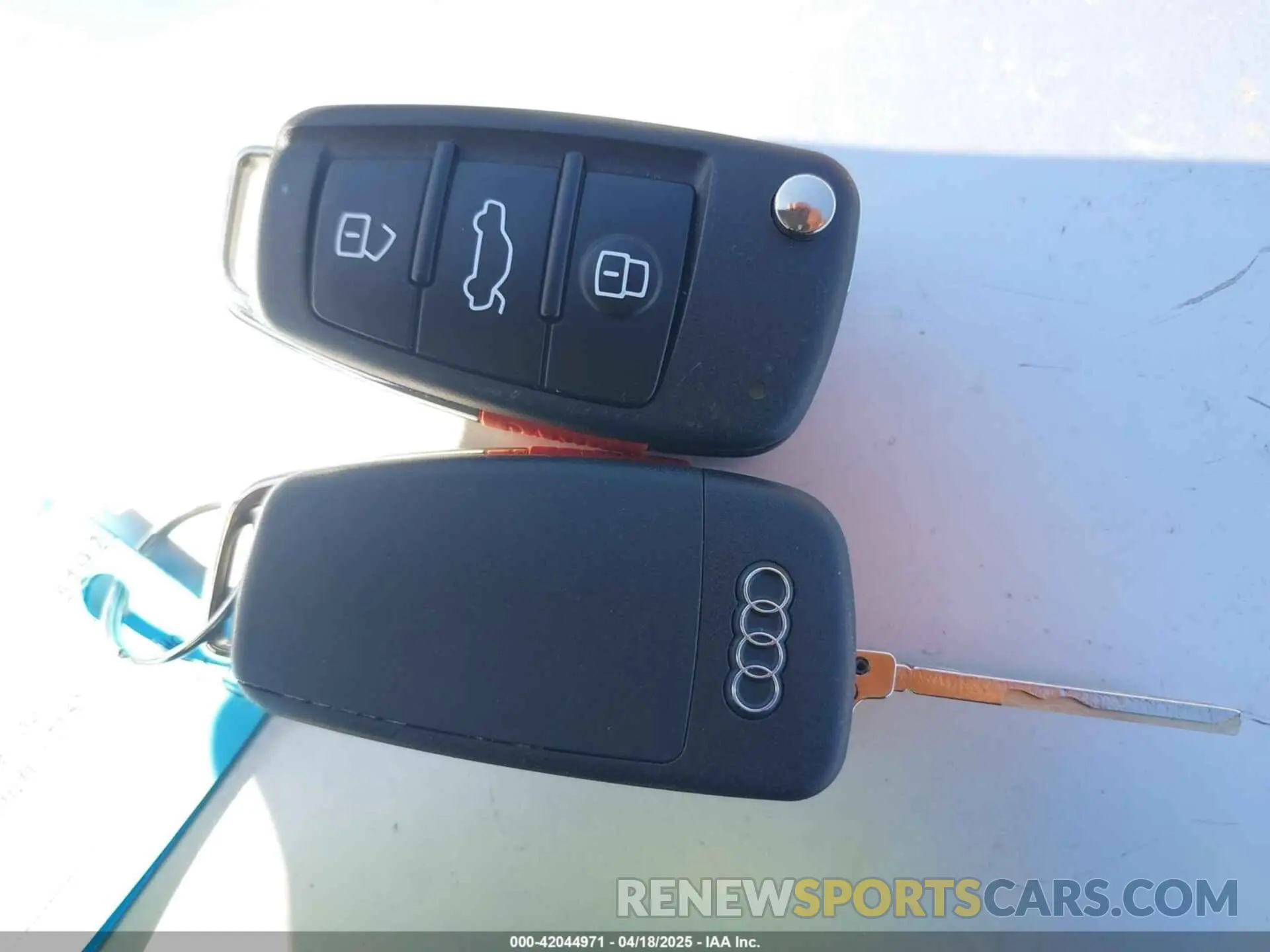 11 Фотография поврежденного автомобиля WA1EECF30R1173836 AUDI Q3 2024