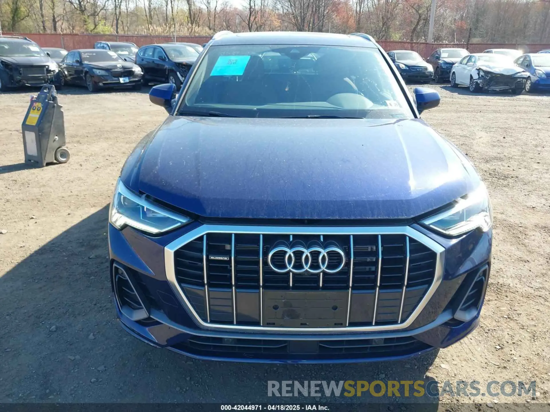 12 Фотография поврежденного автомобиля WA1EECF30R1173836 AUDI Q3 2024
