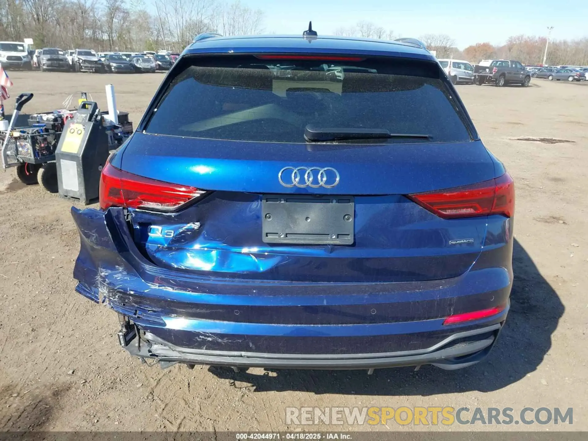 16 Фотография поврежденного автомобиля WA1EECF30R1173836 AUDI Q3 2024