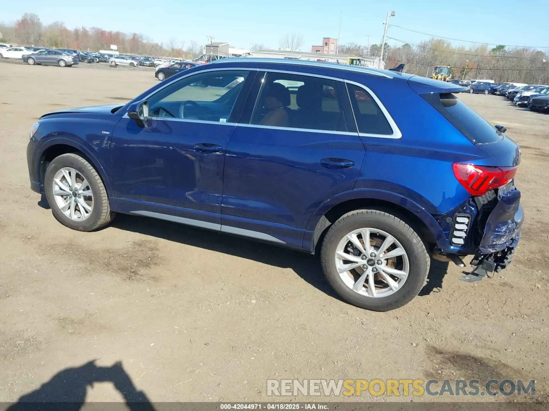 3 Фотография поврежденного автомобиля WA1EECF30R1173836 AUDI Q3 2024