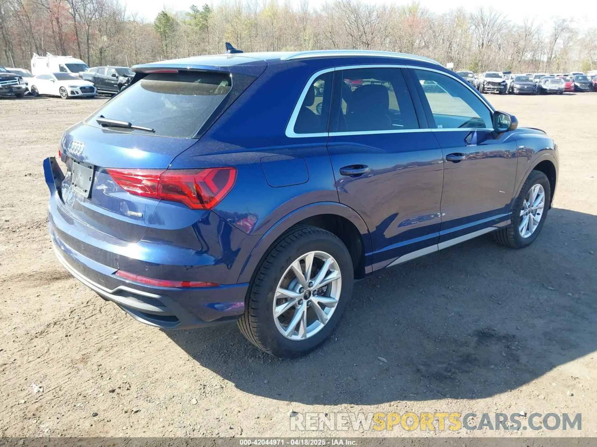 4 Фотография поврежденного автомобиля WA1EECF30R1173836 AUDI Q3 2024