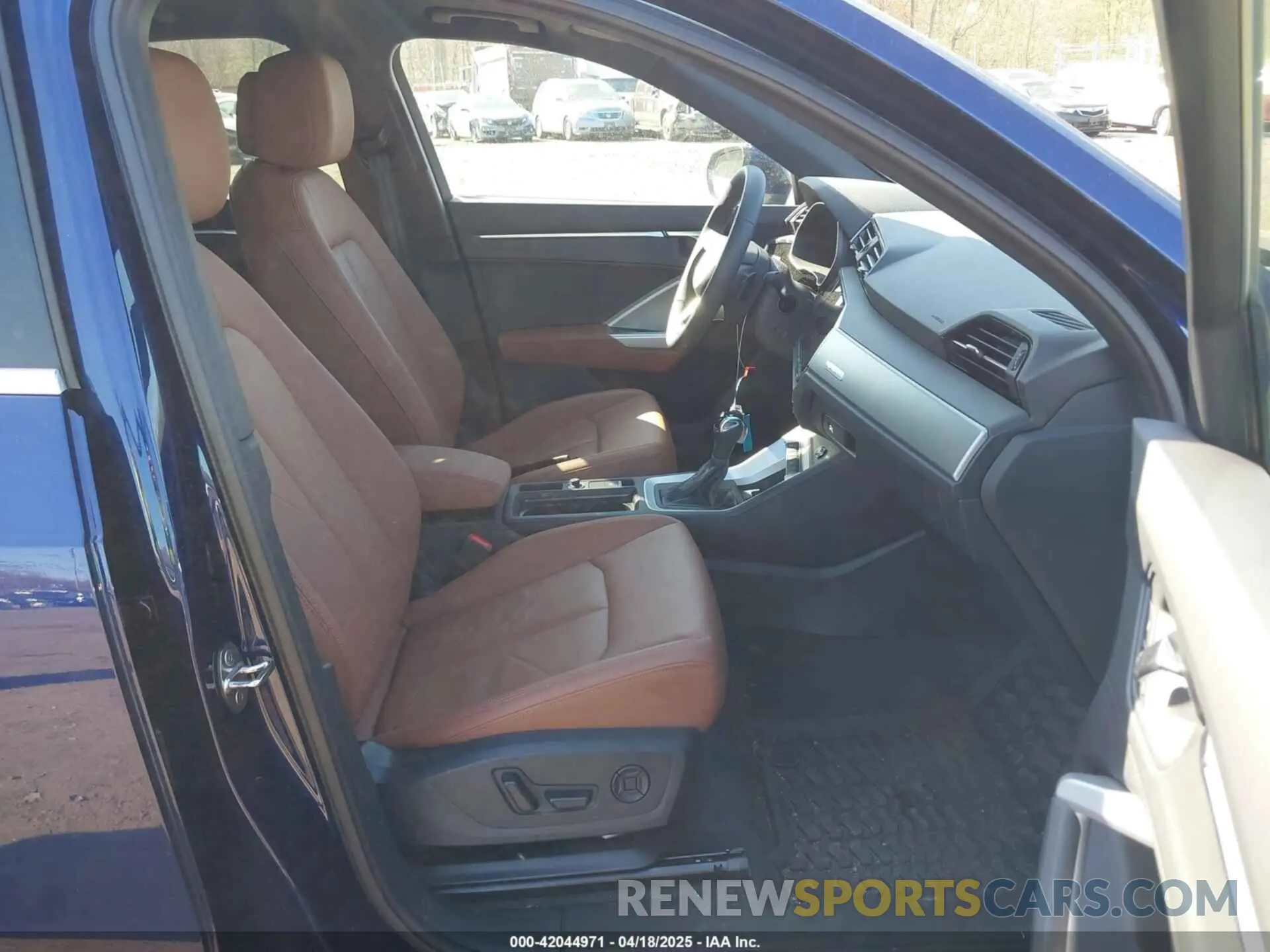 5 Фотография поврежденного автомобиля WA1EECF30R1173836 AUDI Q3 2024