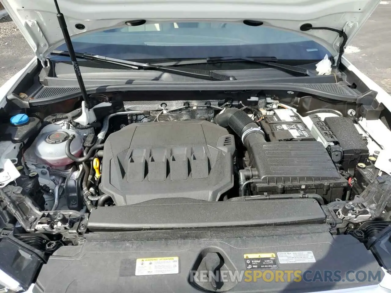 13 Фотография поврежденного автомобиля WA1EECF31R1145608 AUDI Q3 2024