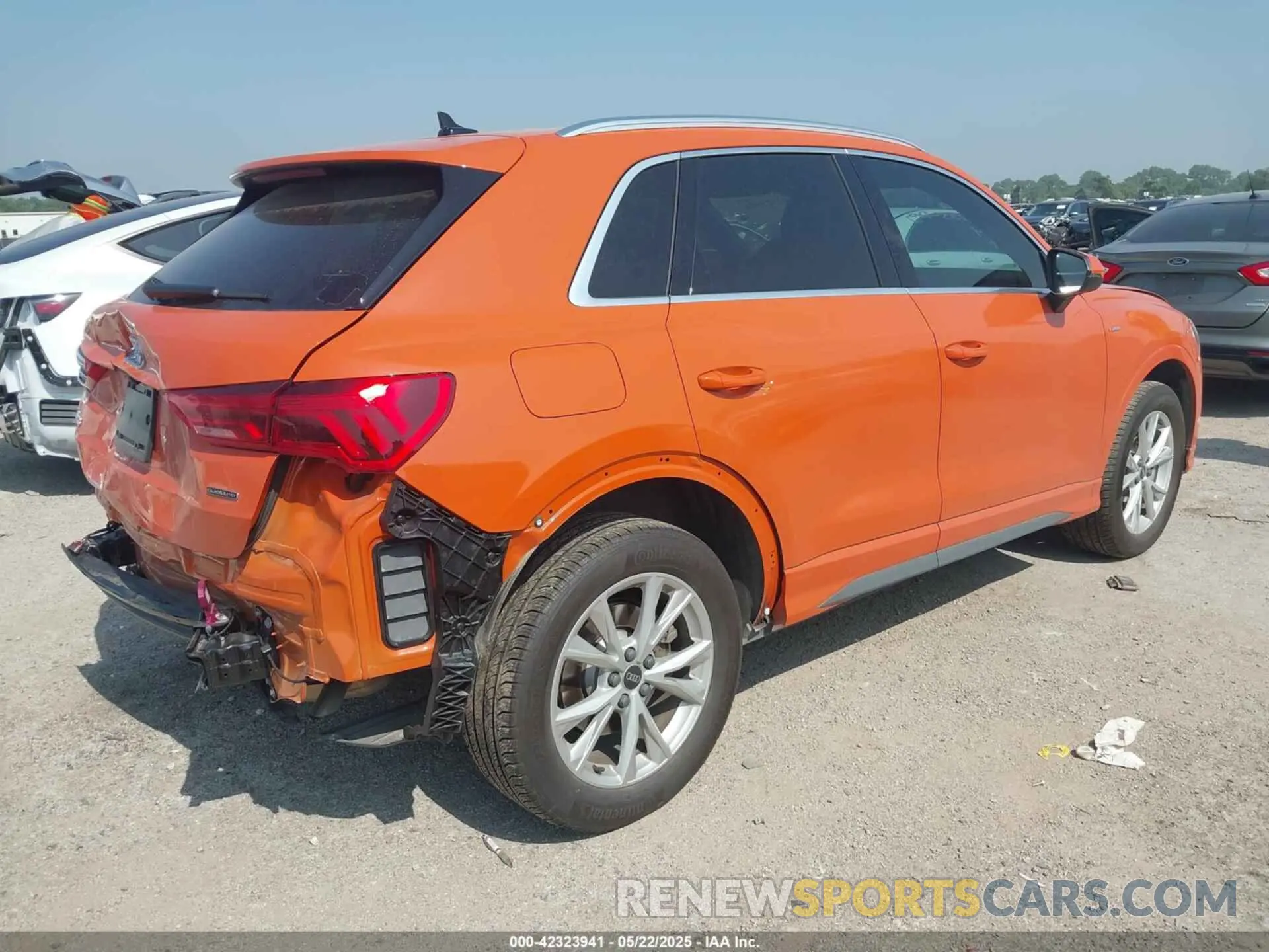 4 Фотография поврежденного автомобиля WA1EECF36R1092050 AUDI Q3 2024