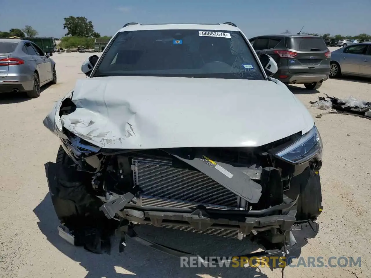5 Photograph of a damaged car WA1EECF36R1109347 AUDI Q3 2024