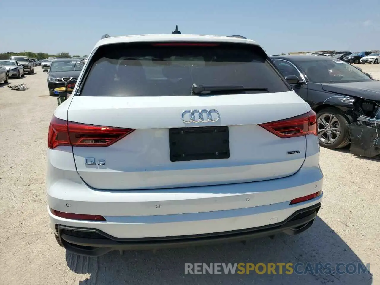6 Photograph of a damaged car WA1EECF36R1109347 AUDI Q3 2024