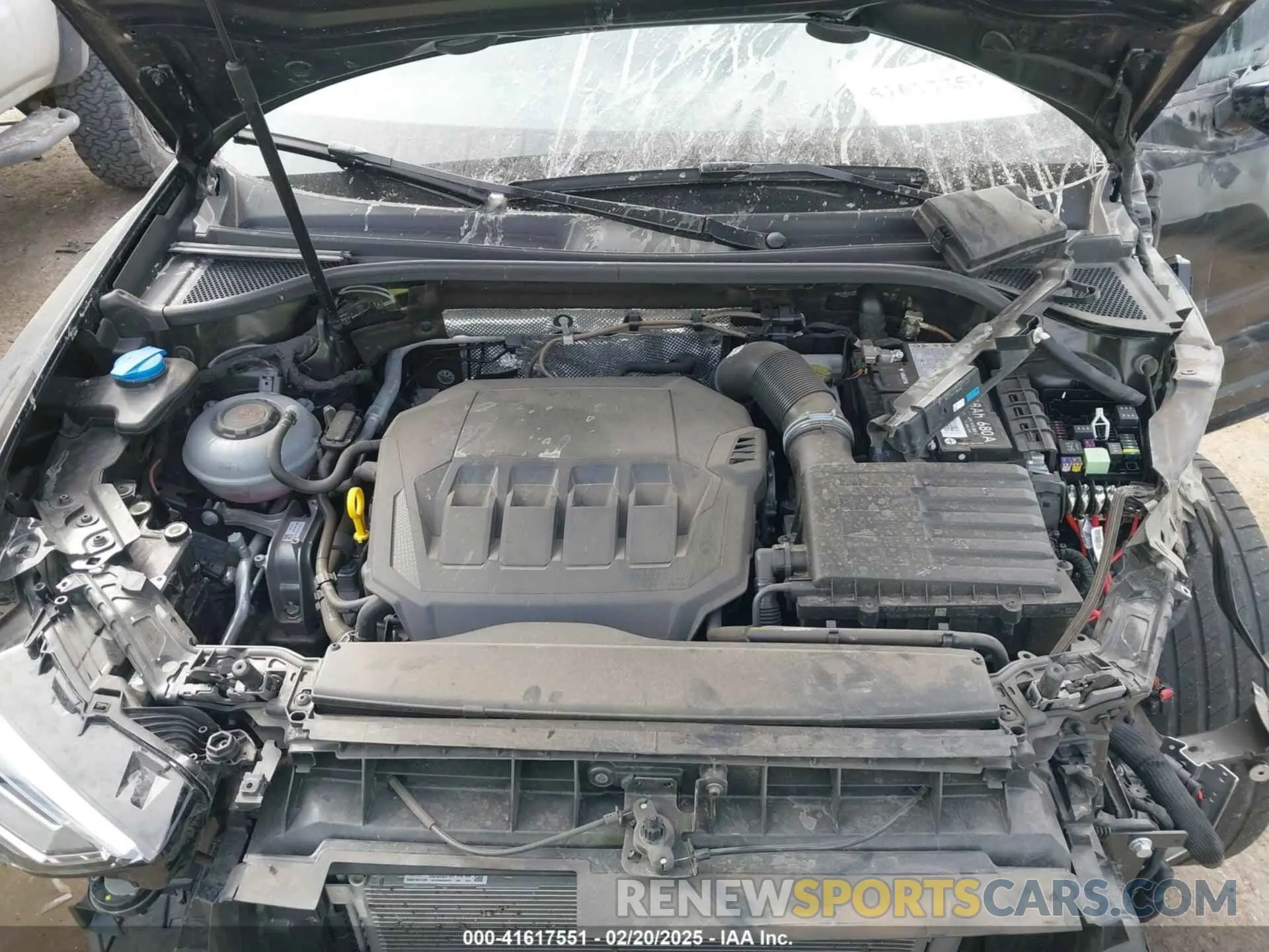 10 Фотография поврежденного автомобиля WA1EECF37R1154359 AUDI Q3 2024