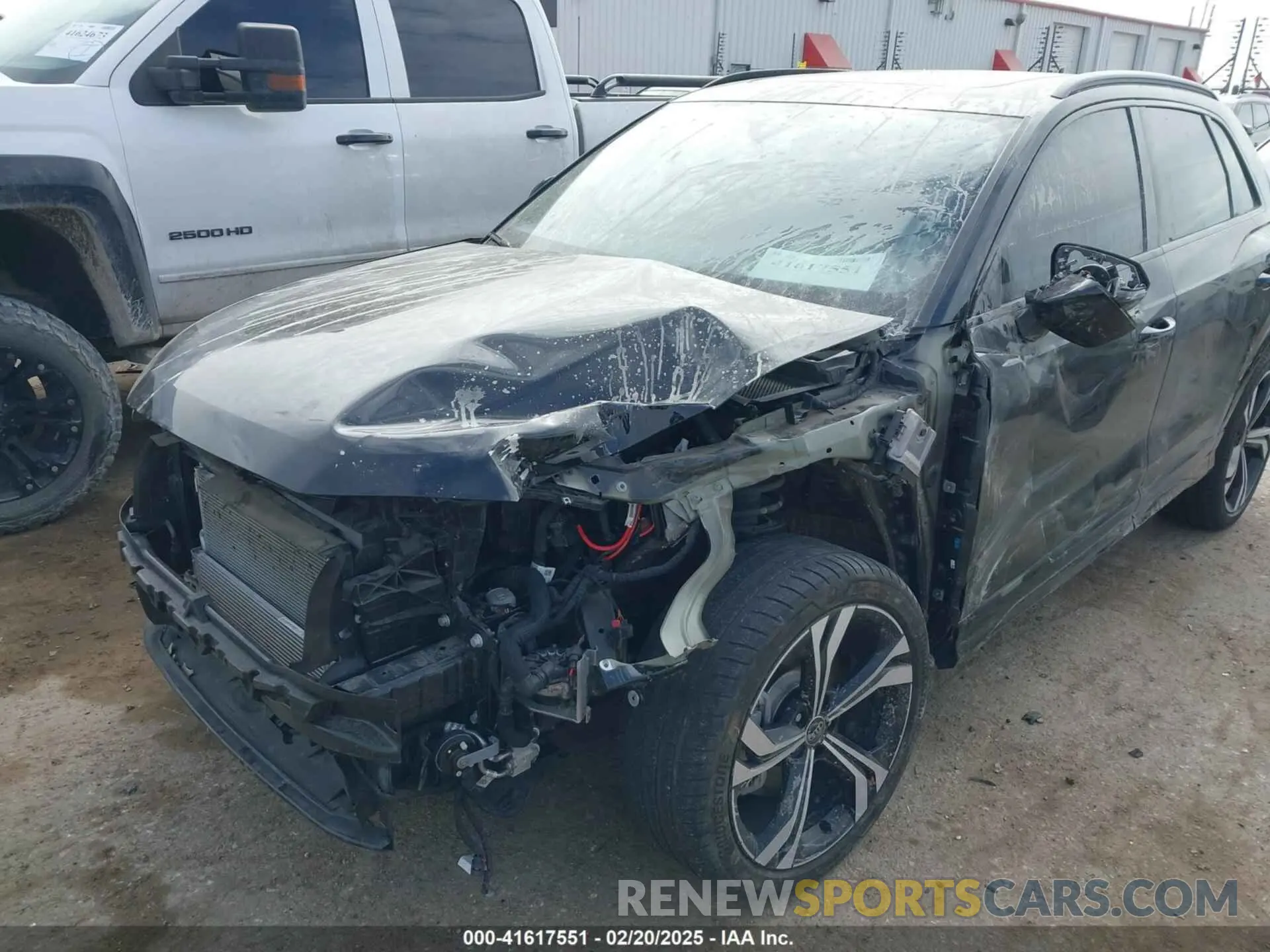 6 Фотография поврежденного автомобиля WA1EECF37R1154359 AUDI Q3 2024
