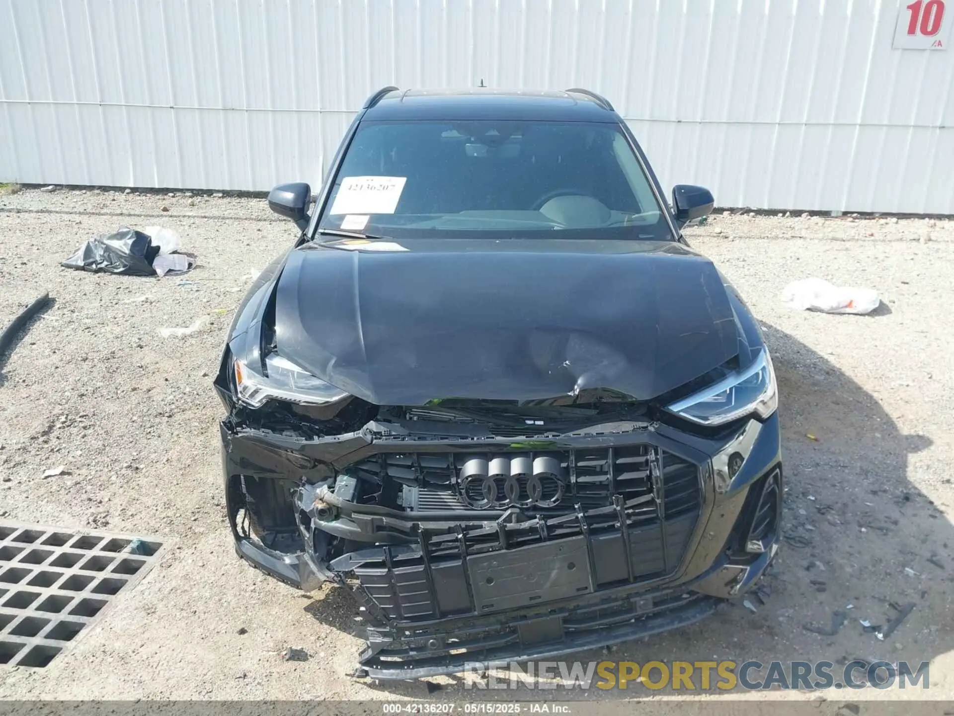 12 Фотография поврежденного автомобиля WA1EECF37R1184669 AUDI Q3 2024