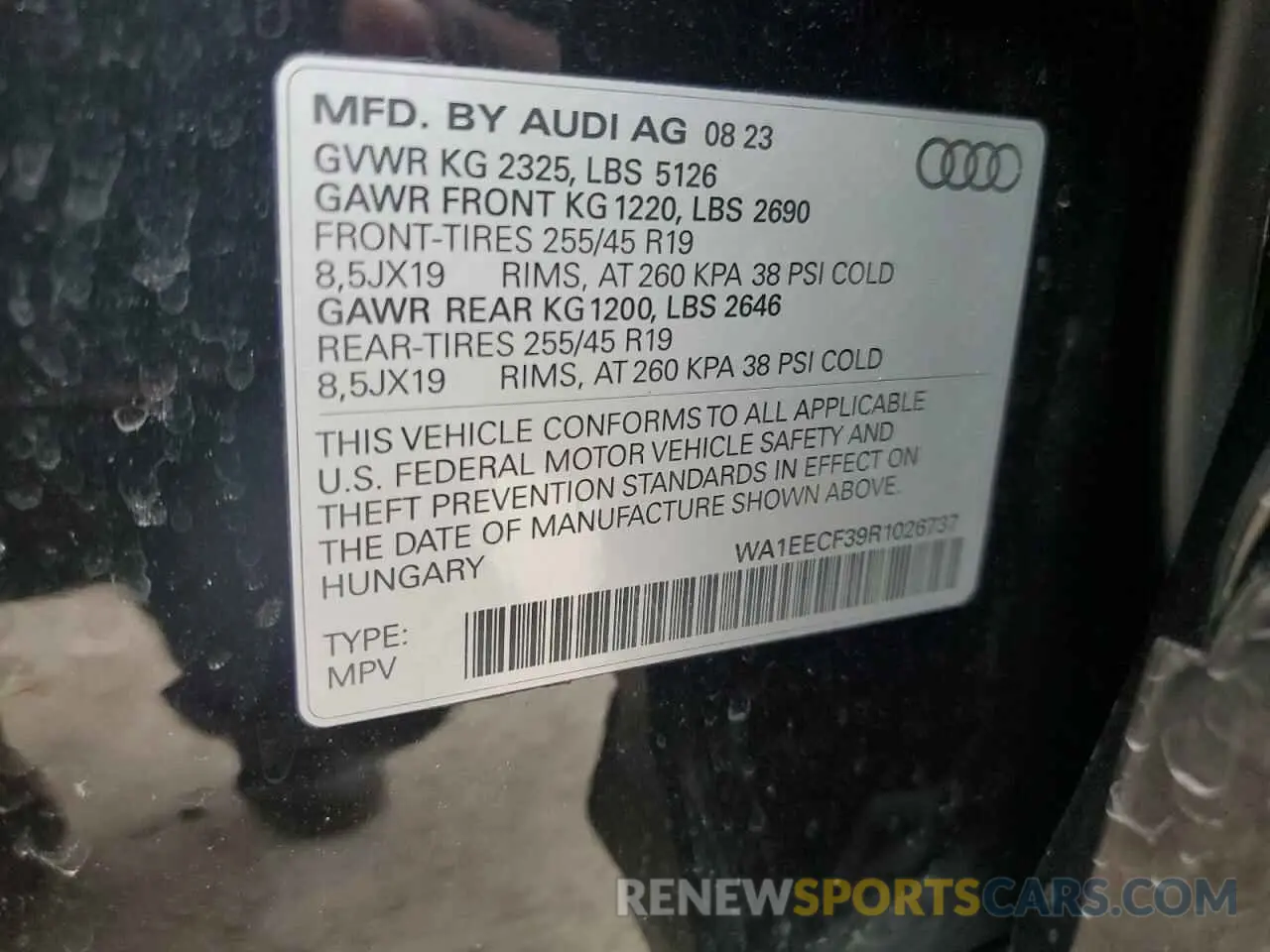 13 Photograph of a damaged car WA1EECF39R1026737 AUDI Q3 2024