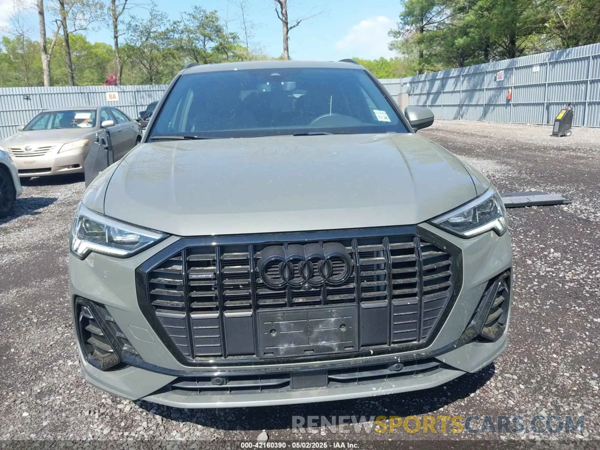 12 Photograph of a damaged car WA1EECF39R1046454 AUDI Q3 2024