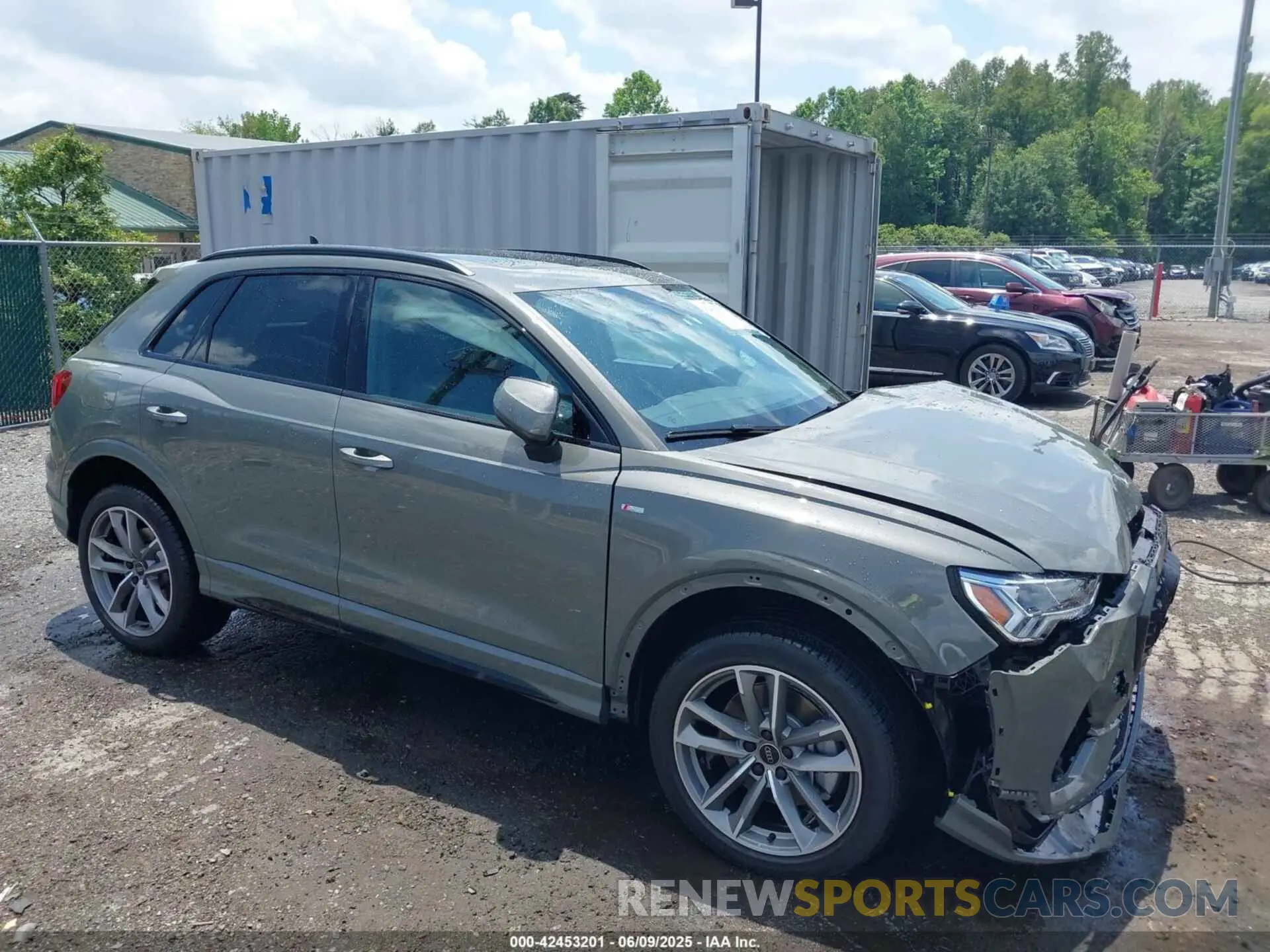 1 Фотография поврежденного автомобиля WA1DECF37S1018718 AUDI Q3 2025