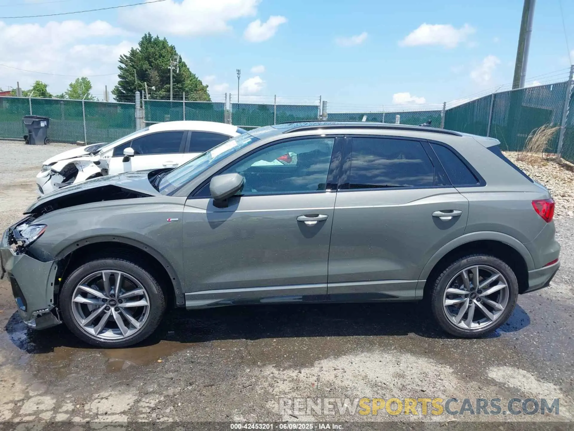 15 Фотография поврежденного автомобиля WA1DECF37S1018718 AUDI Q3 2025