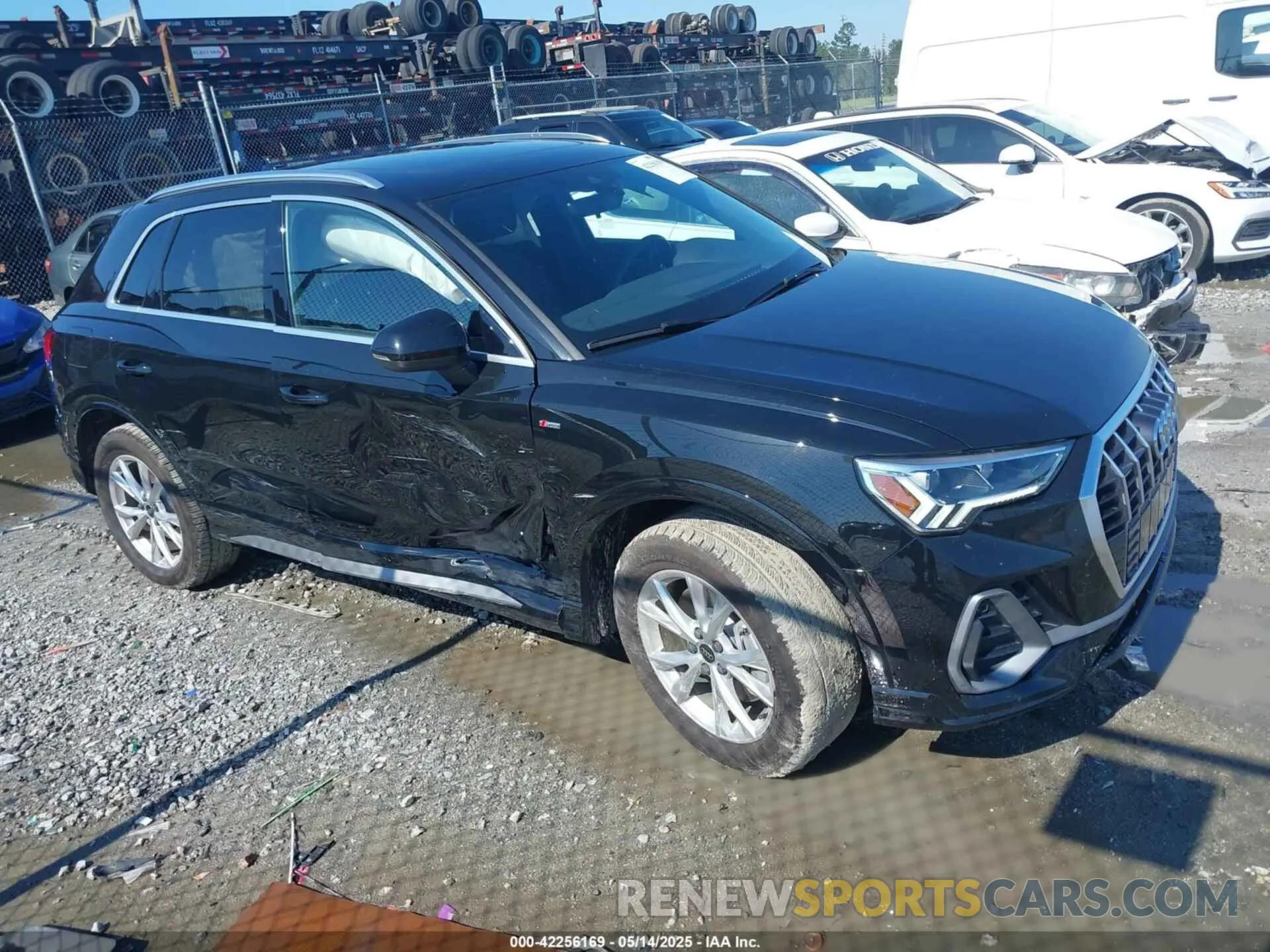 13 Фотография поврежденного автомобиля WA1DECF3XS1004697 AUDI Q3 2025