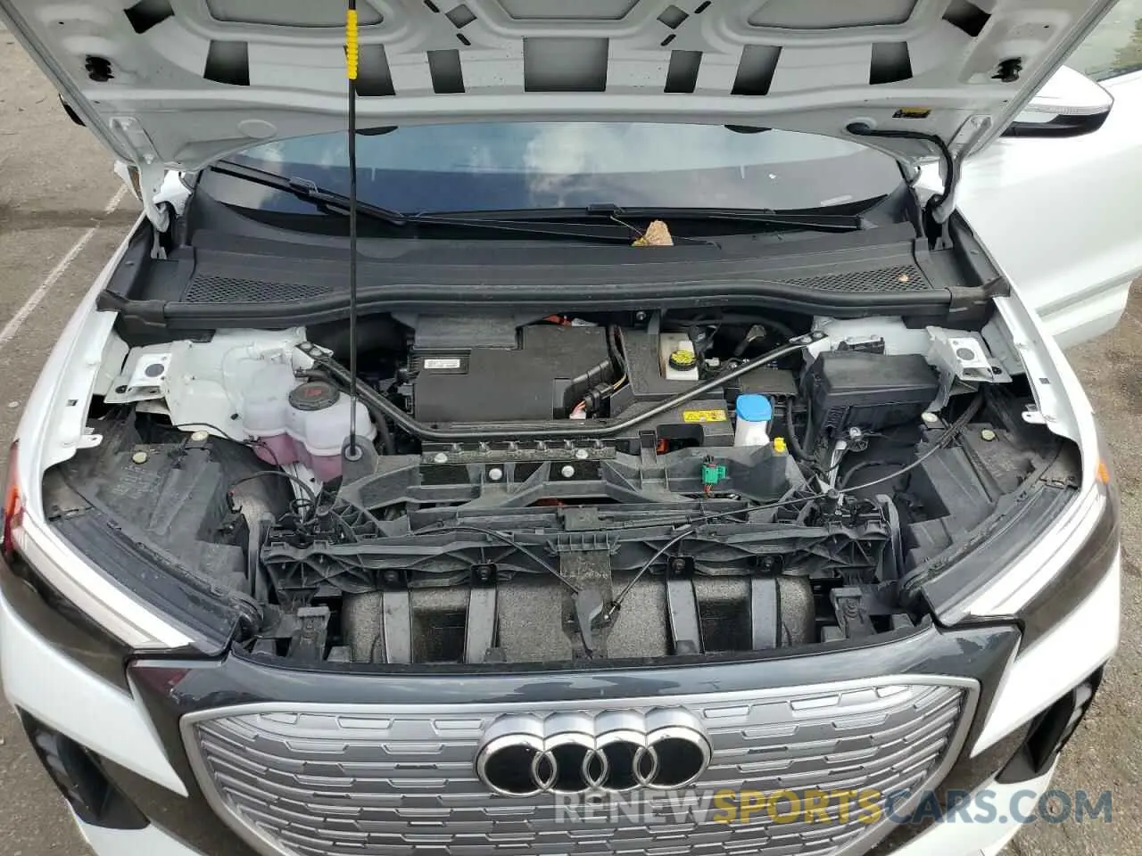 12 Фотография поврежденного автомобиля WA1H2BFZ8NP042620 AUDI Q4 E-TRON 2022