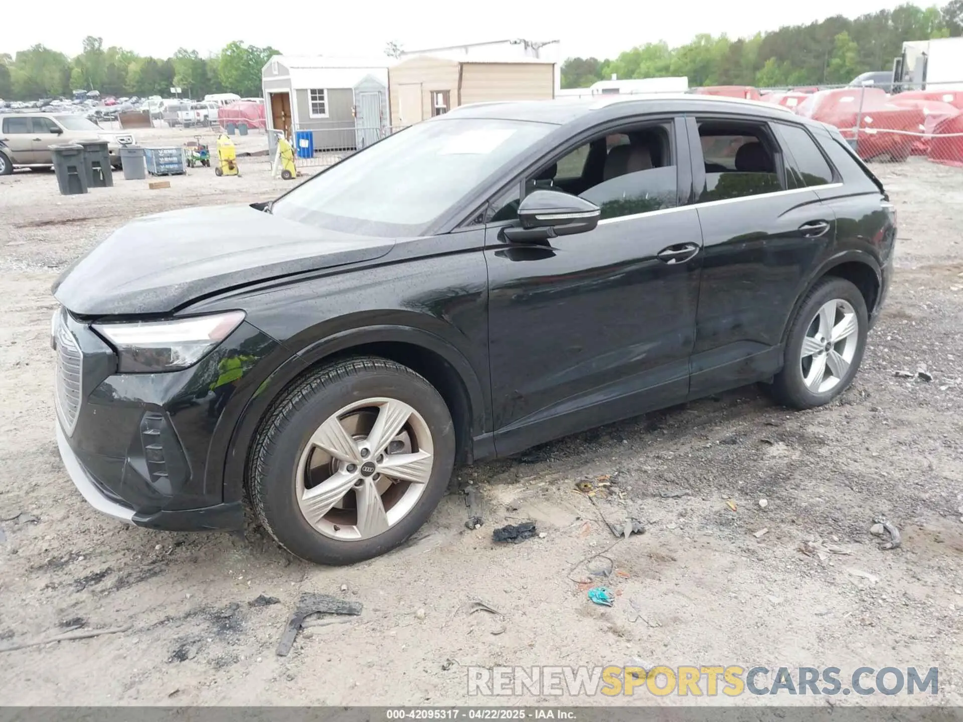 2 Фотография поврежденного автомобиля WA1H2BFZ8NP047204 AUDI Q4 E-TRON 2022