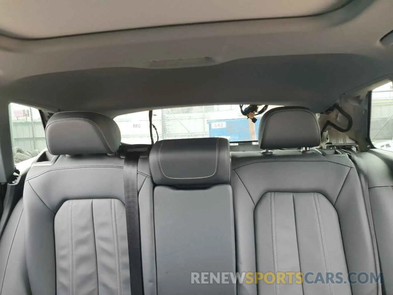 10 Photograph of a damaged car WA1H2BFZXNP015855 AUDI Q4 E-TRON 2022