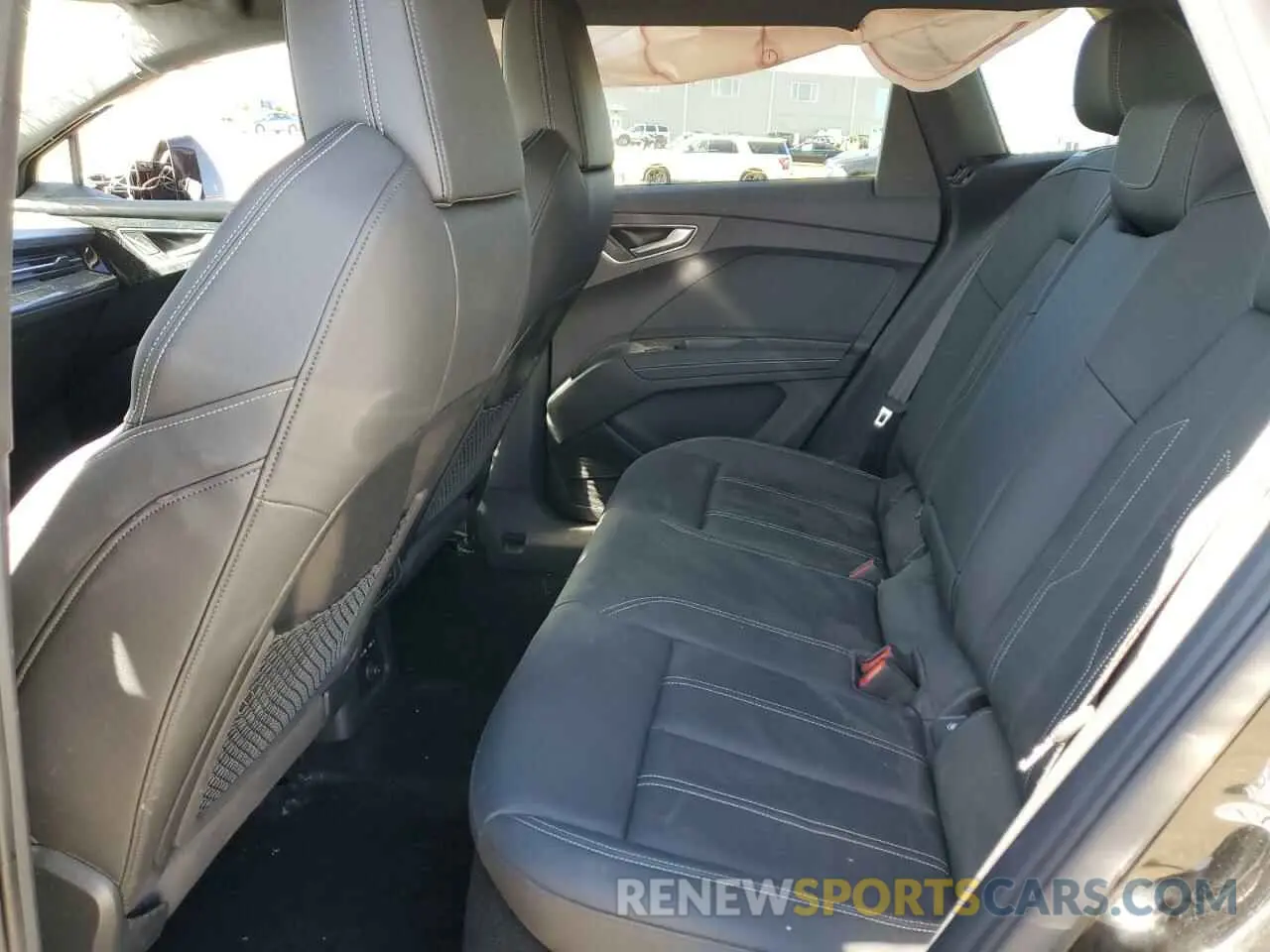 11 Фотография поврежденного автомобиля WA1L2AFZ7NP053953 AUDI Q4 E-TRON 2022
