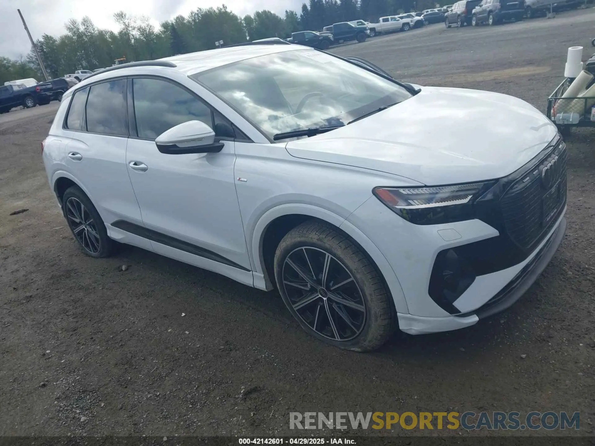 1 Photograph of a damaged car WA1M2BFZ1NP047351 AUDI Q4 E-TRON 2022