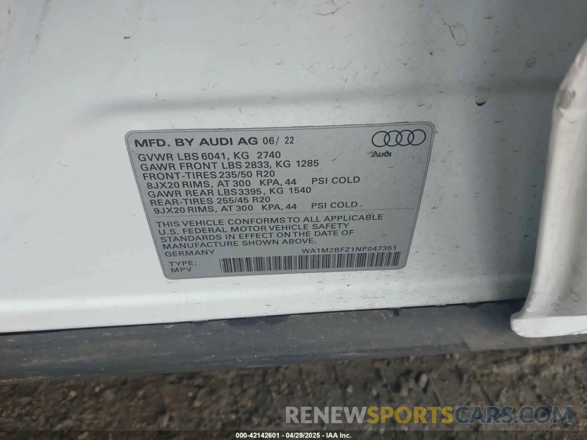 9 Photograph of a damaged car WA1M2BFZ1NP047351 AUDI Q4 E-TRON 2022