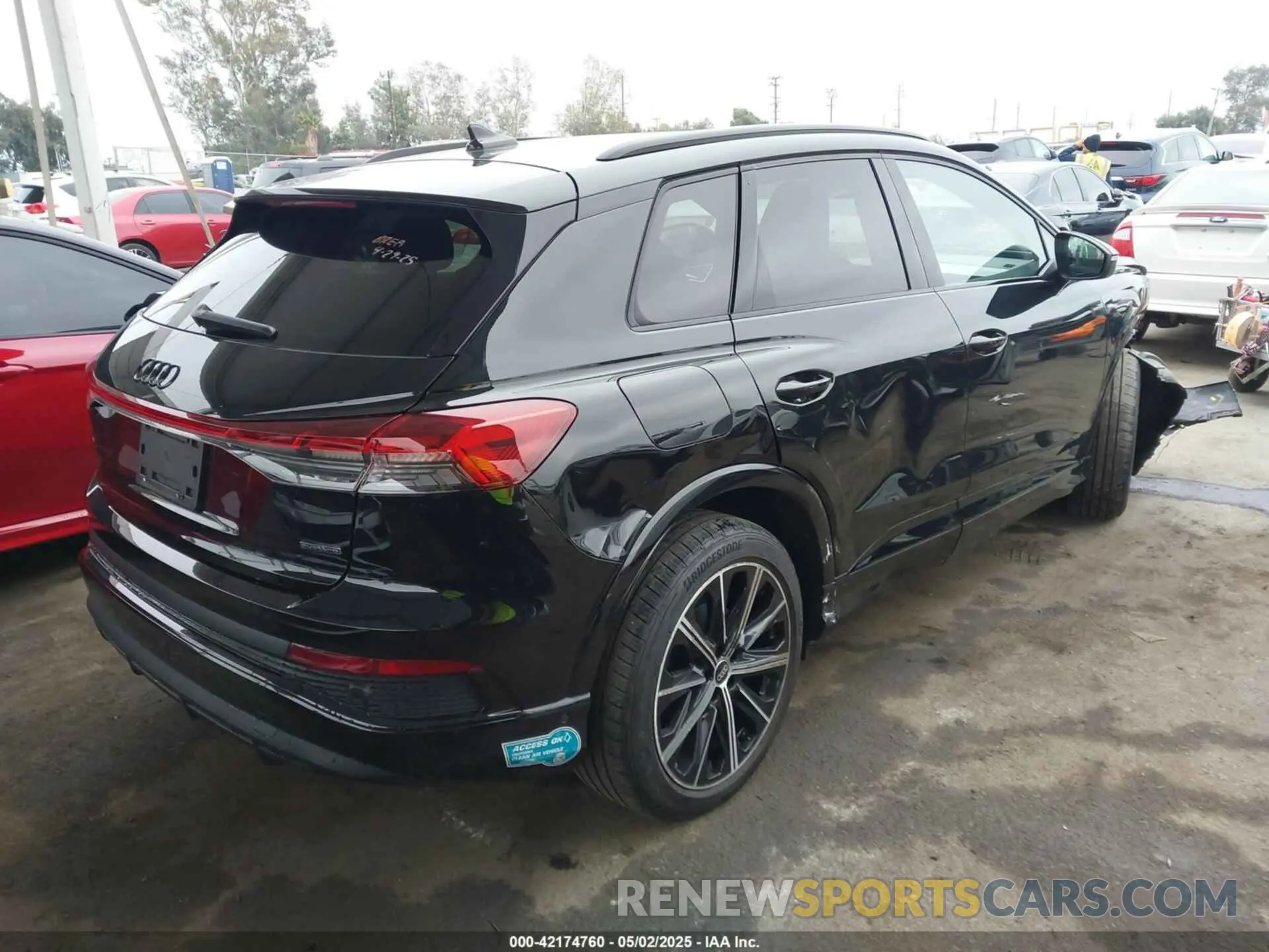 4 Photograph of a damaged car WA1M2BFZ8NP054541 AUDI Q4 E-TRON 2022