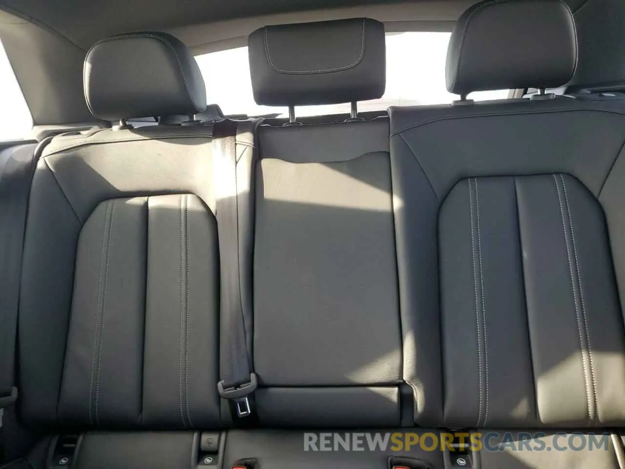 10 Фотография поврежденного автомобиля WA1BCBFZ2PP021607 AUDI Q4 E-TRON 2023