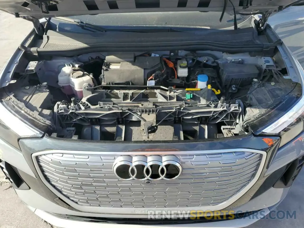 12 Фотография поврежденного автомобиля WA1BCBFZ2PP021607 AUDI Q4 E-TRON 2023