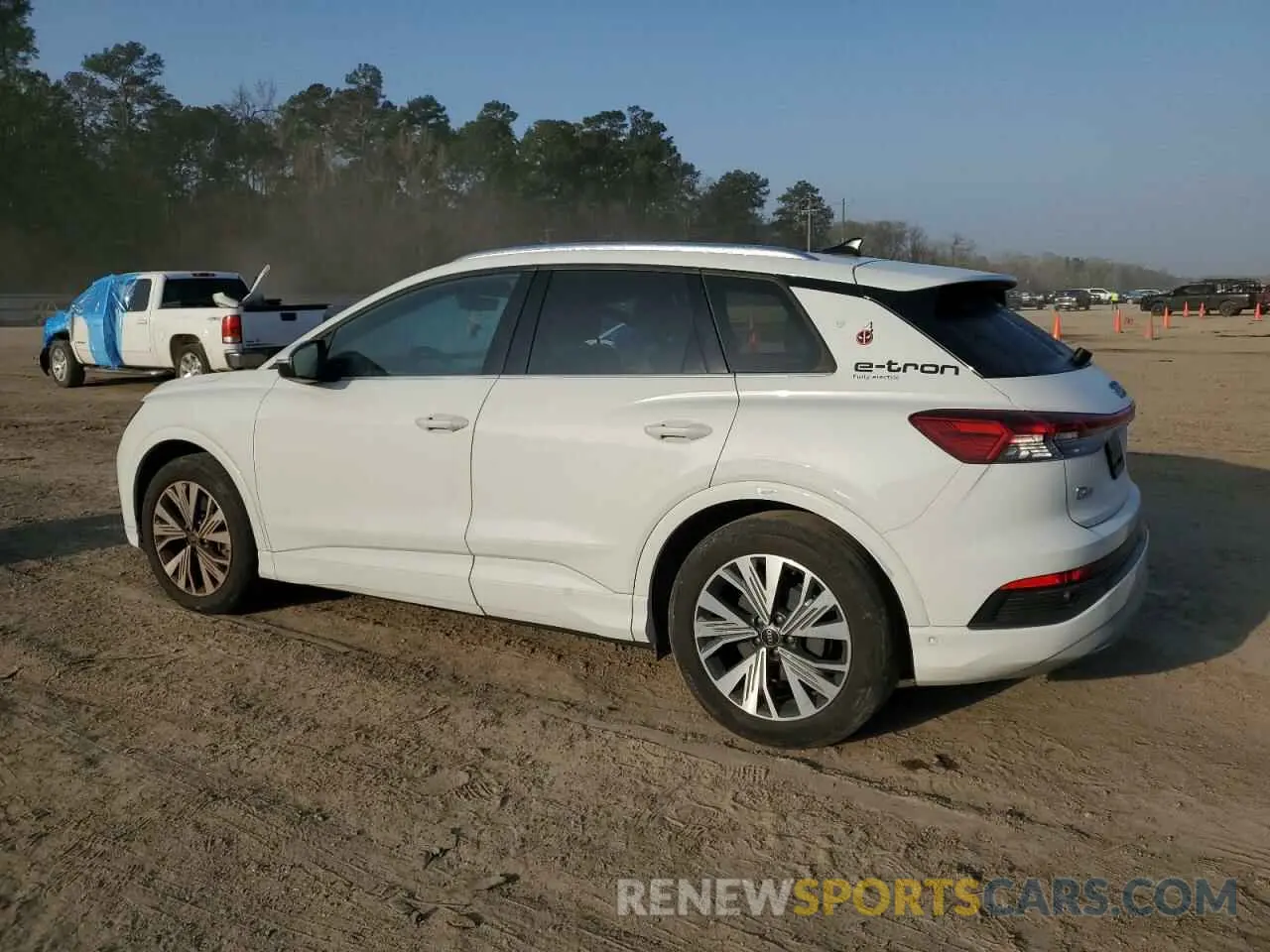 2 Фотография поврежденного автомобиля WA1BCBFZ7PP063996 AUDI Q4 E-TRON 2023