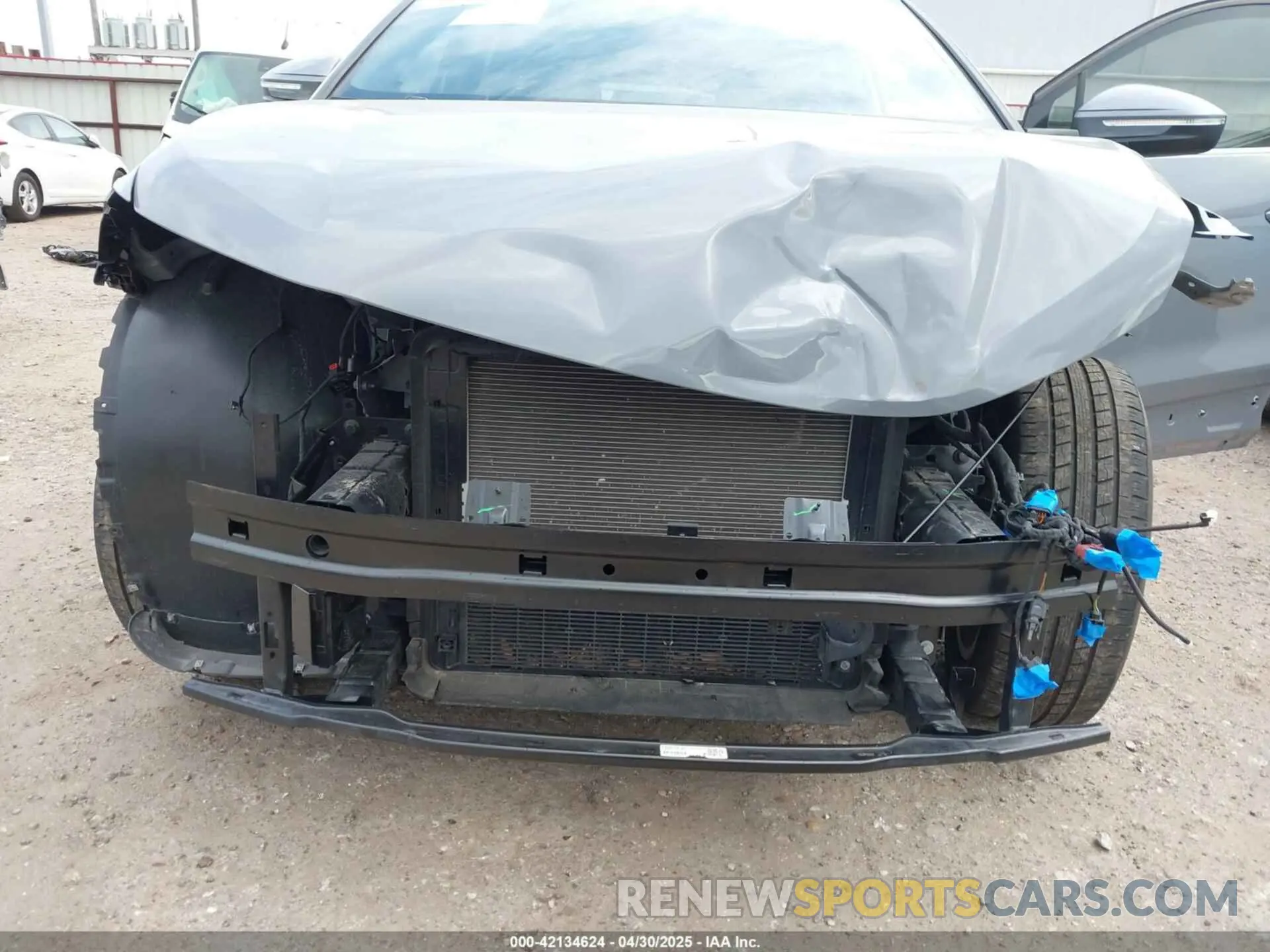 6 Фотография поврежденного автомобиля WA1L2BFZ7PP000646 AUDI Q4 E-TRON 2023