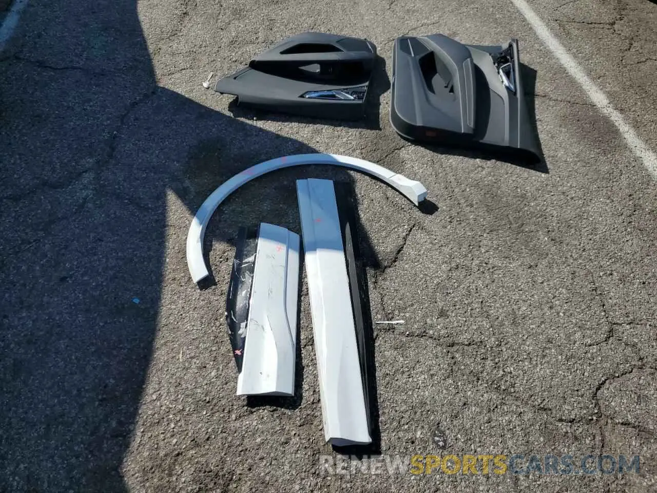 15 Photograph of a damaged car WA132BFZ3RP026941 AUDI Q4 E-TRON 2024