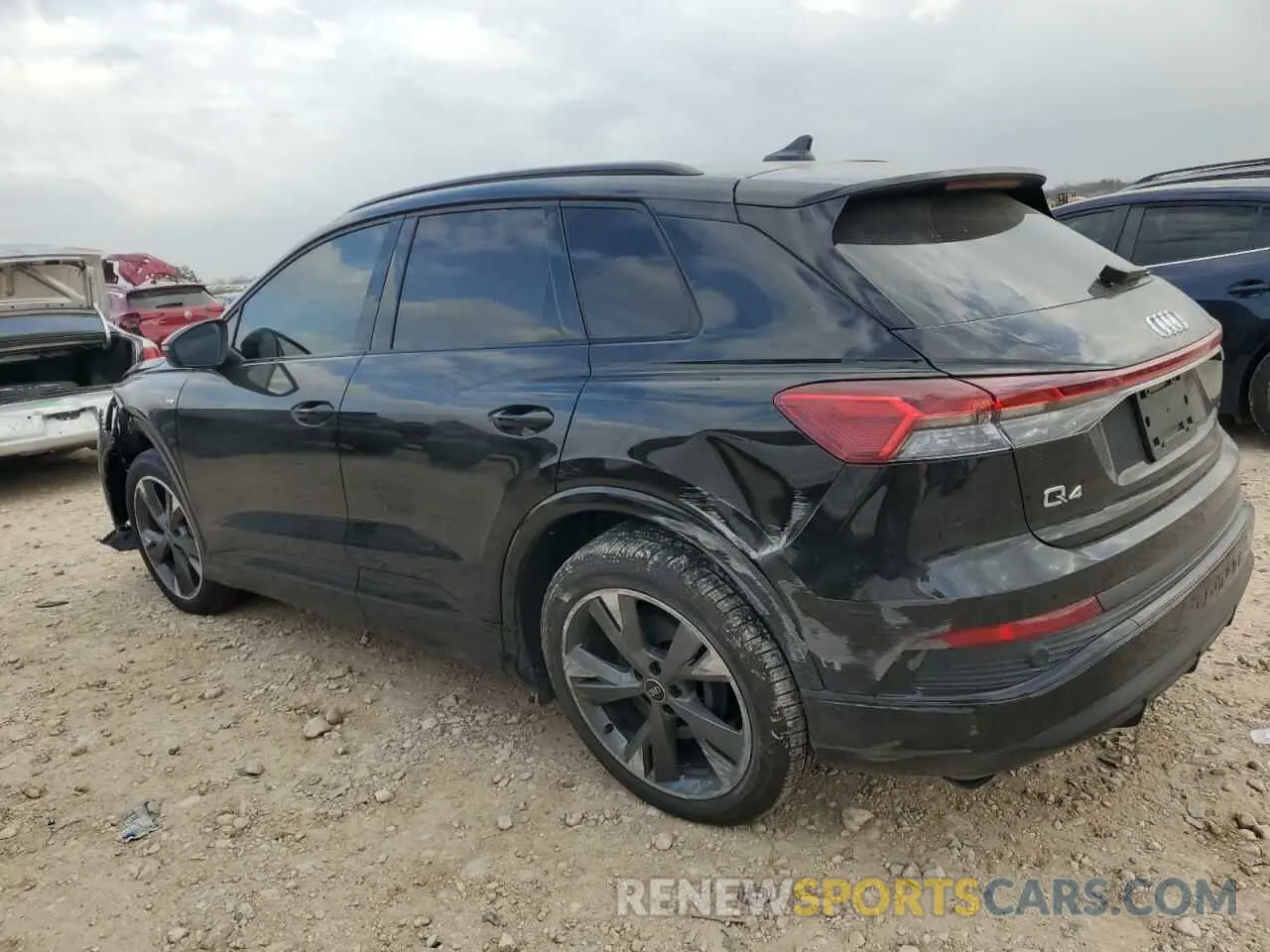 2 Фотография поврежденного автомобиля WA1KUBFZ1RP063718 AUDI Q4 E-TRON 2024
