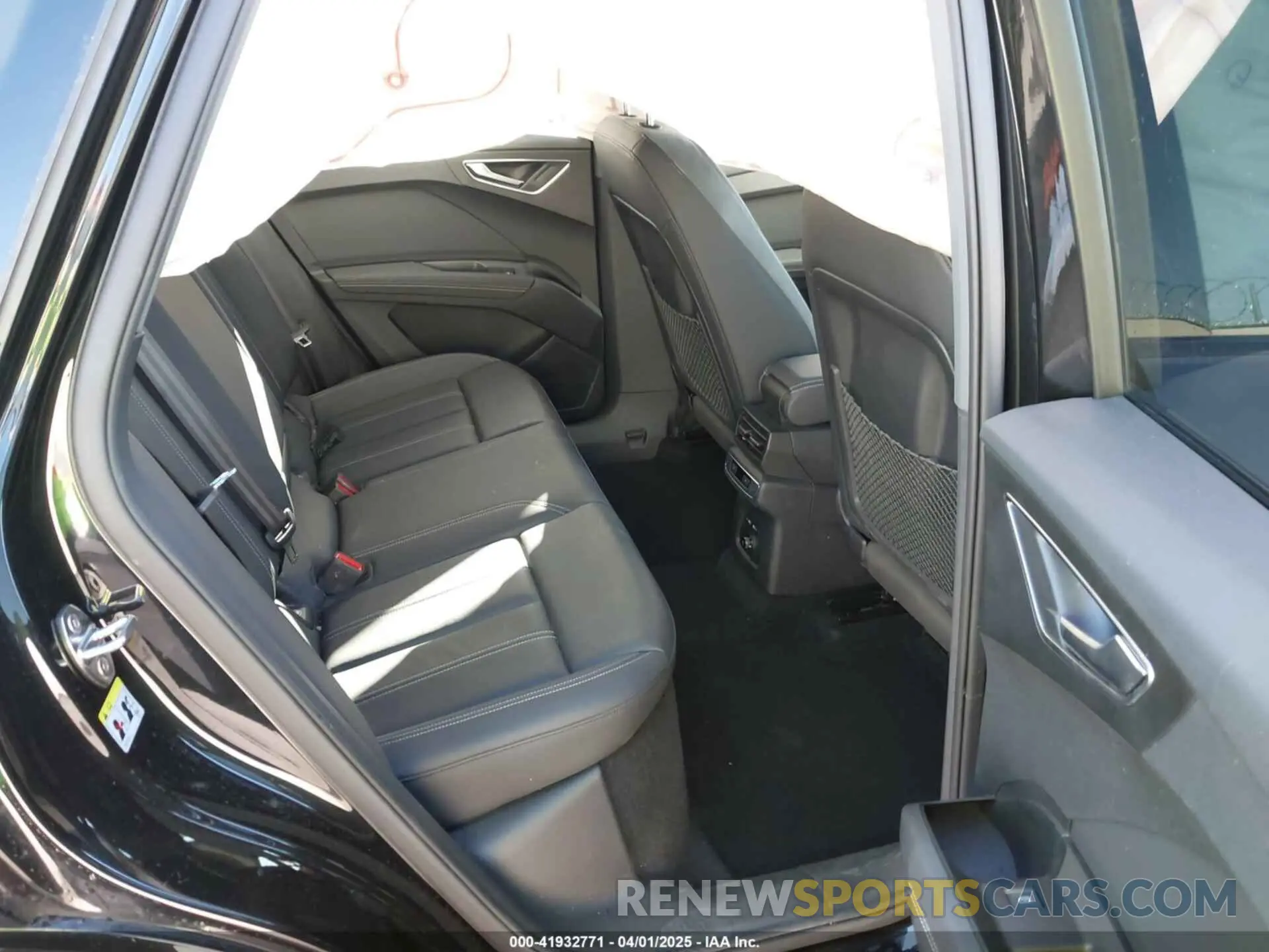 8 Фотография поврежденного автомобиля WA1L2BFZ9RP031674 AUDI Q4 E-TRON 2024