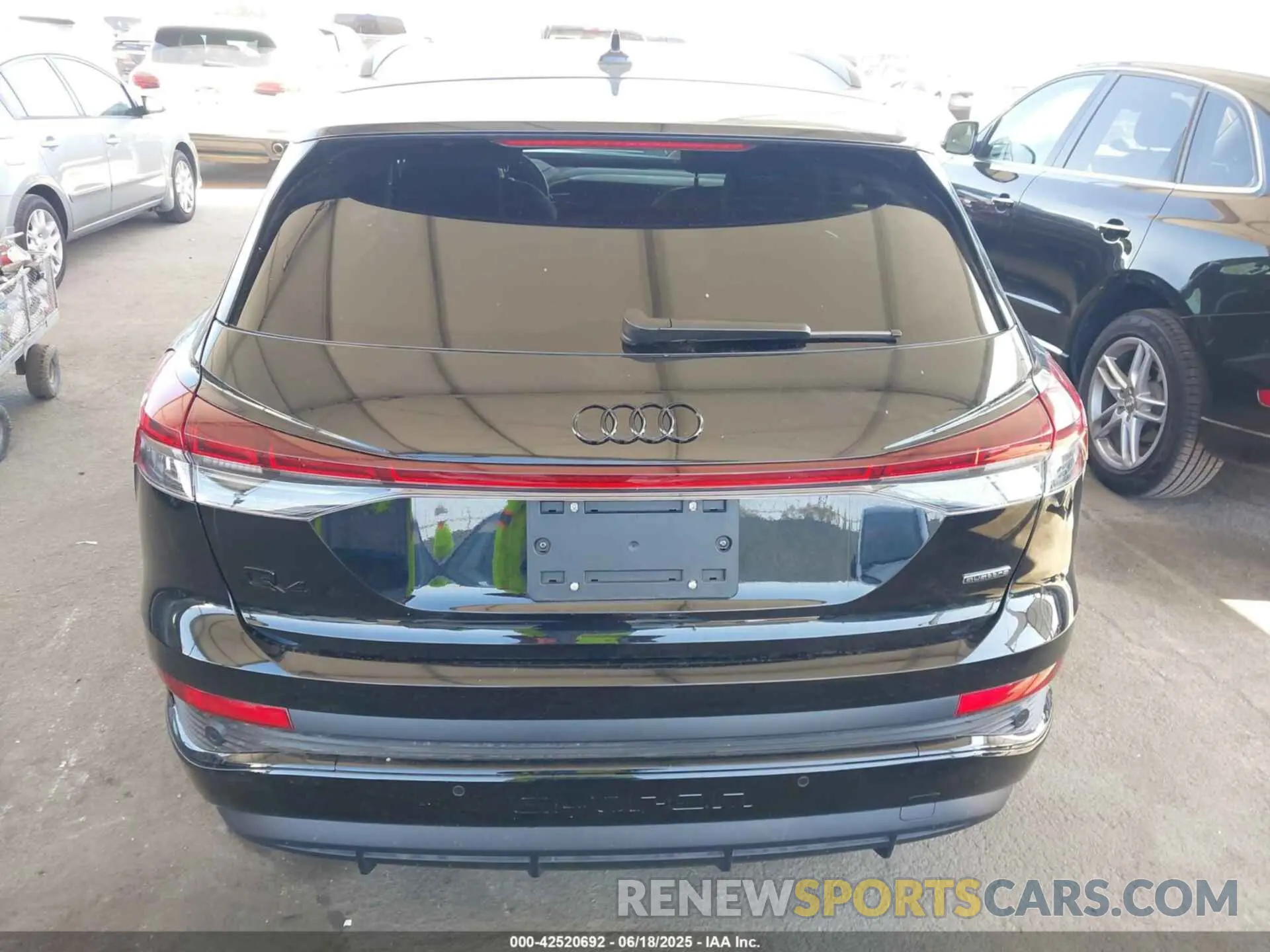 16 Photograph of a damaged car WA1LUBFZXRP049711 AUDI Q4 E-TRON 2024