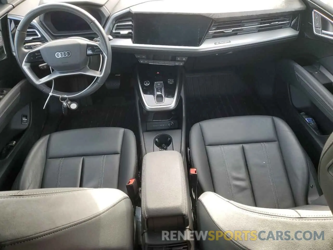 8 Фотография поврежденного автомобиля WA1M2BFZ3RP013370 AUDI Q4 E-TRON 2024