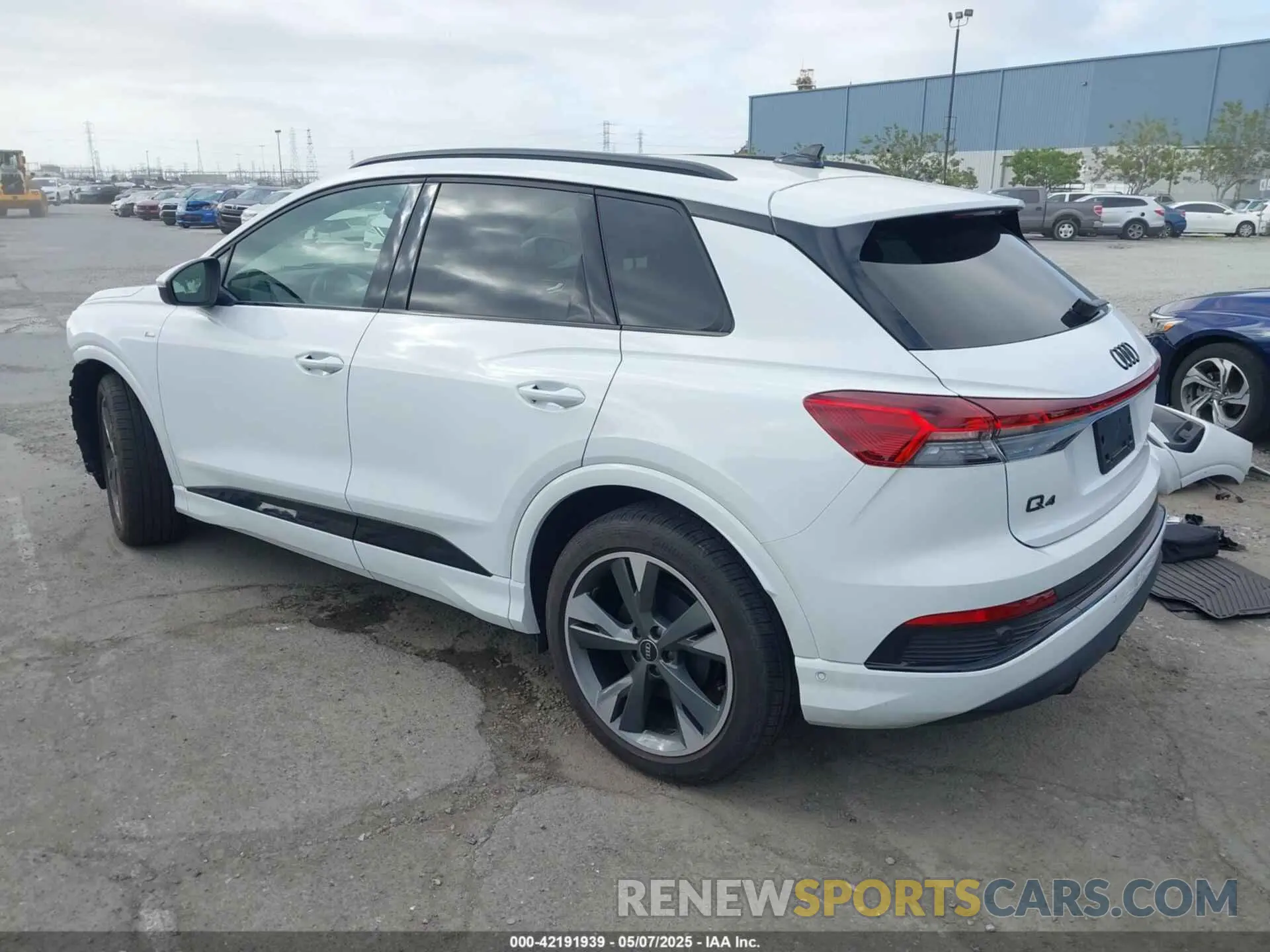 3 Photograph of a damaged car WA1MUBFZ3RP051935 AUDI Q4 E-TRON 2024
