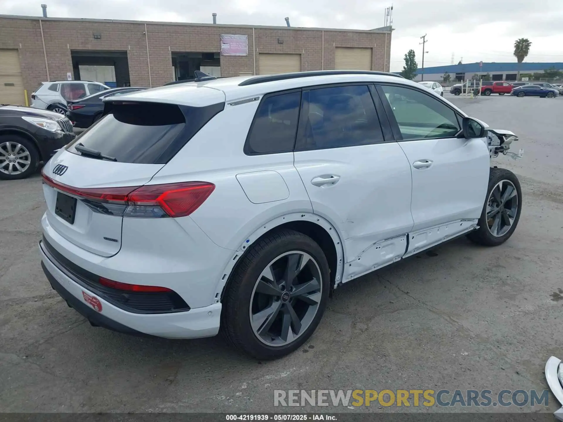 4 Photograph of a damaged car WA1MUBFZ3RP051935 AUDI Q4 E-TRON 2024