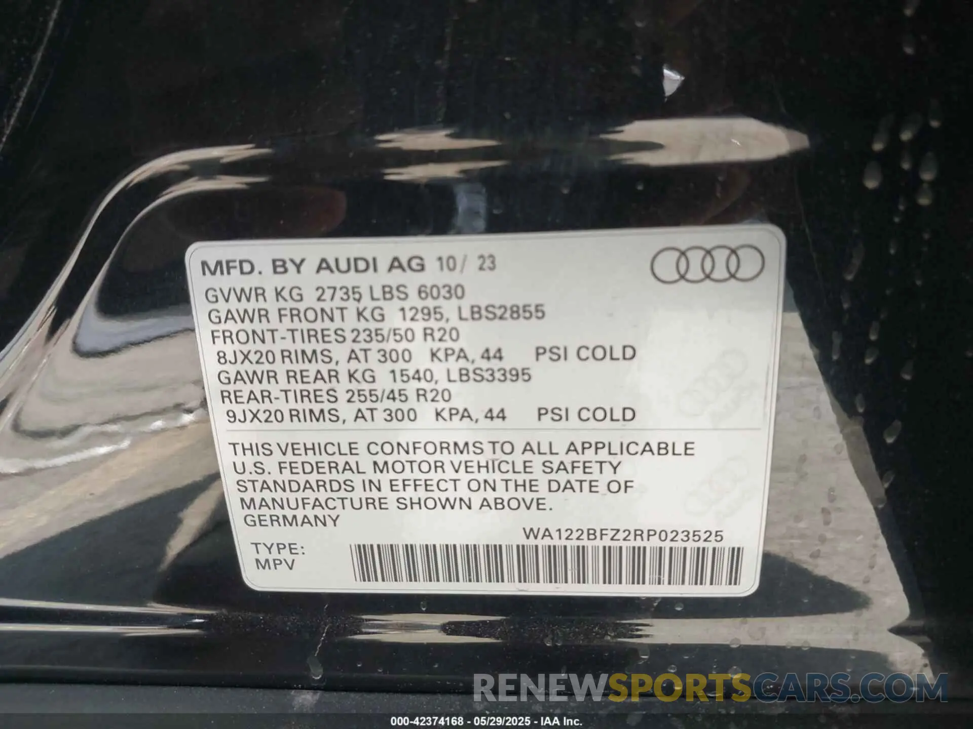 9 Photograph of a damaged car WA122BFZ2RP023525 AUDI Q4 SPORTBACK E-TRON 2024